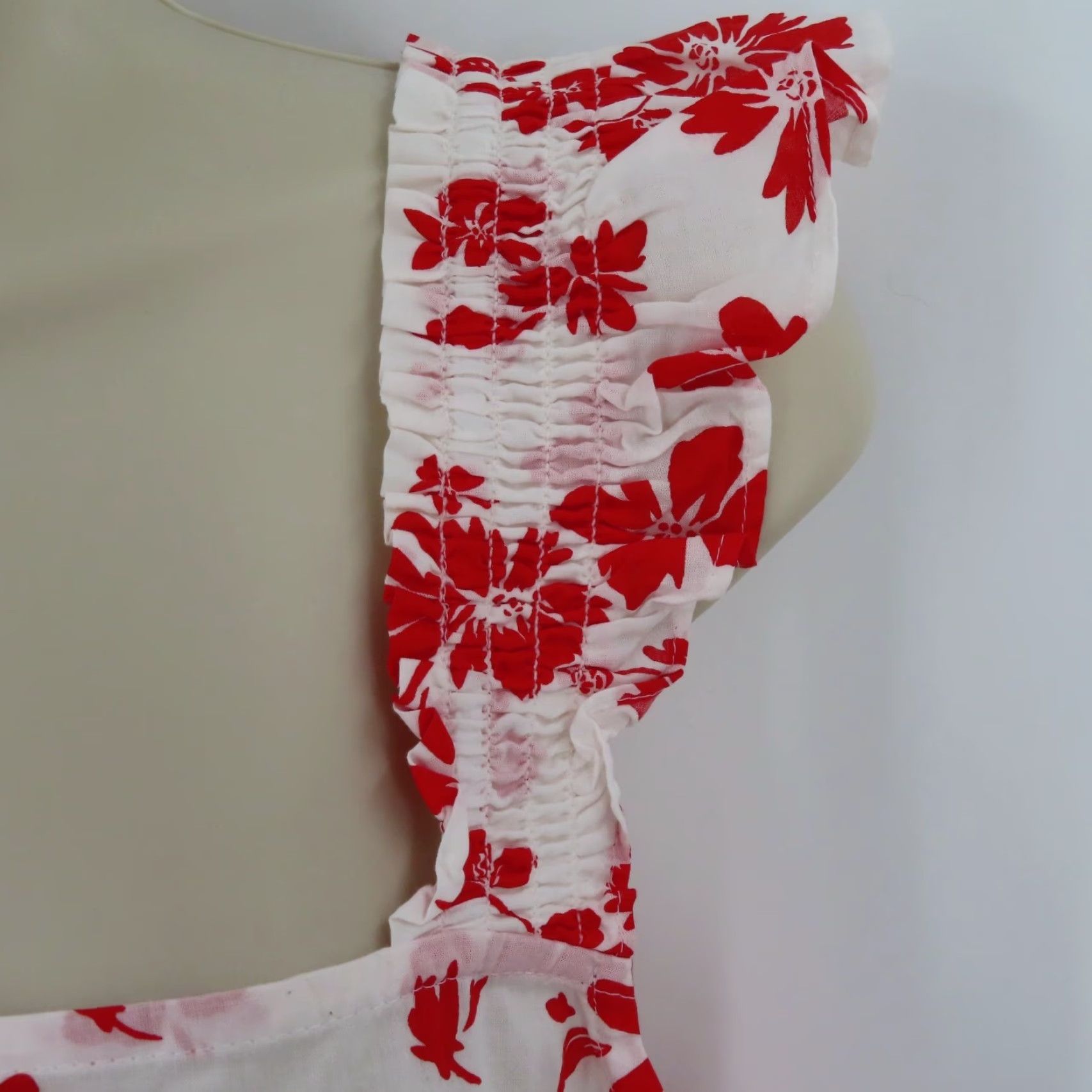 J.Crew J. Crew Tank Top Women Large Red White Hibiscus Tropical Flower Ruffle Sleeve NEW Size L / US 10 / IT 46 - 3 Thumbnail