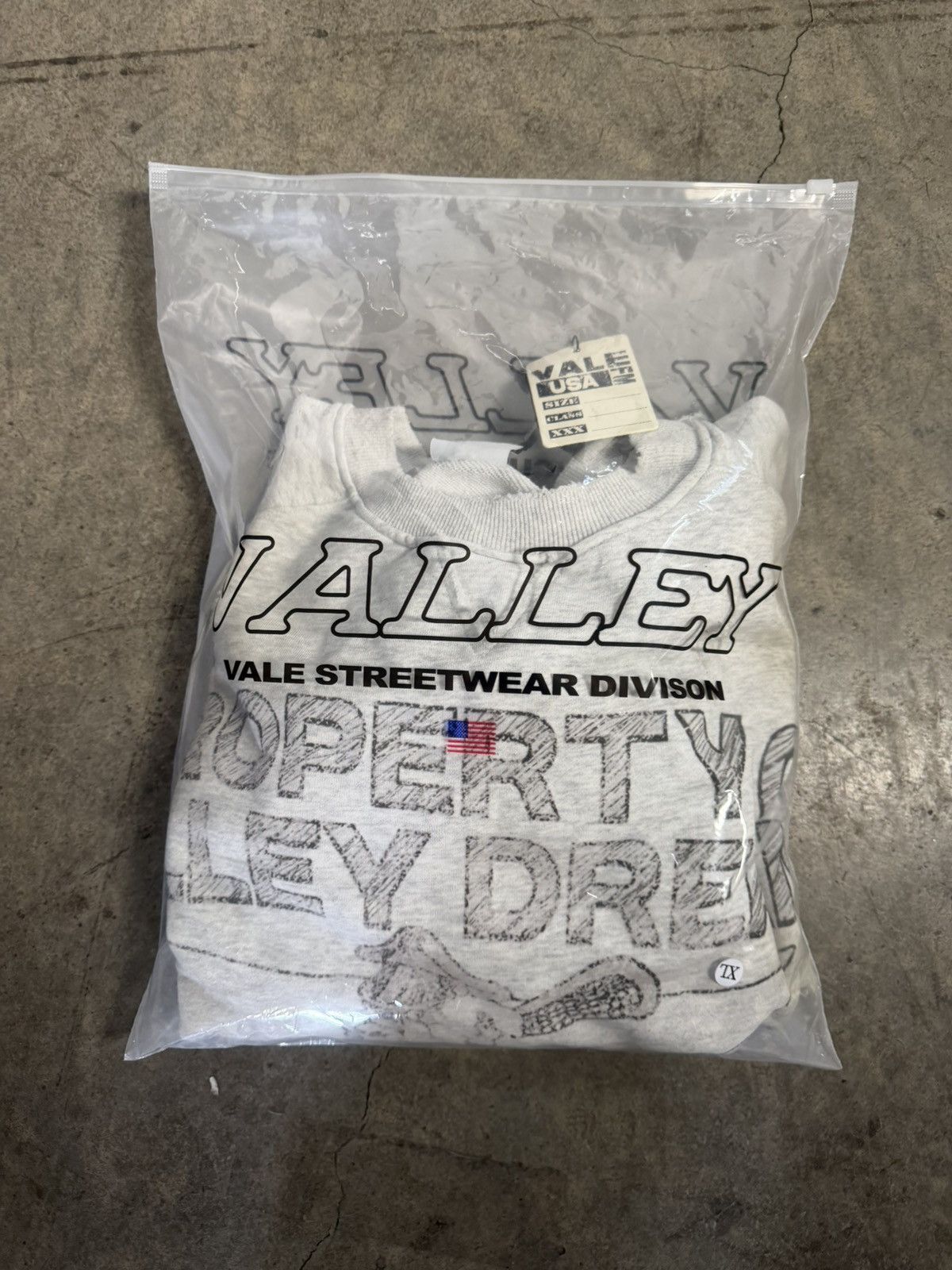 Vale Vale Forever Prison Break Crewneck Sweater Size US XL / EU 56 / 4 - 7 Thumbnail