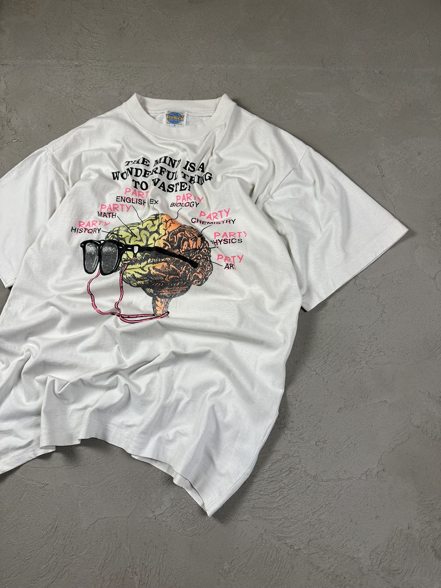 Vintage 90s Vintage "Brain Needs" Humor Graphic T-shirt Size US M / EU 48-50 / 2 - 9 Thumbnail