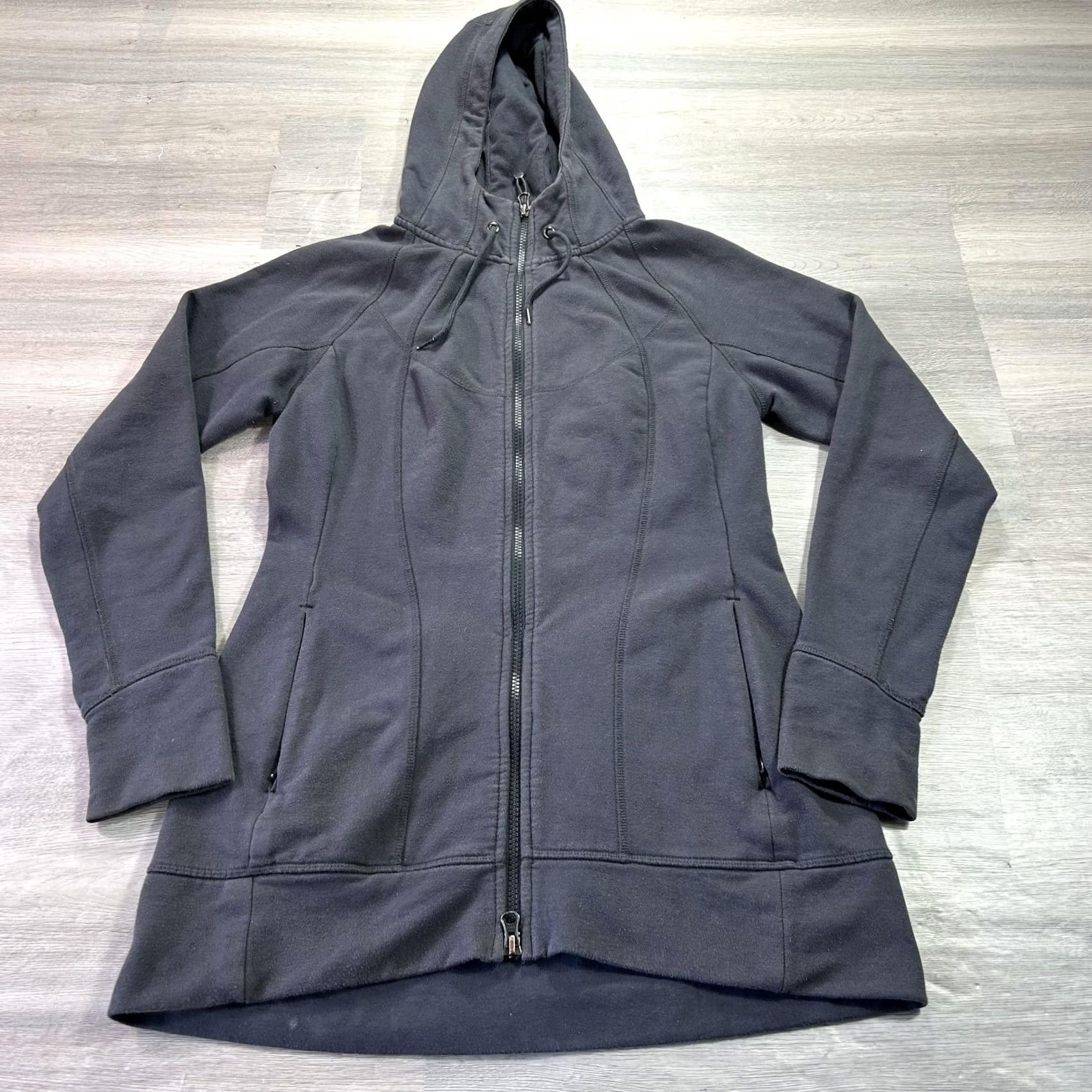 Athleta Athleta Hoodie Womens Small Black Full Zip Fleece Pocketed Raglan Thumbholes Size S / US 4 / IT 40 - 2 Thumbnail