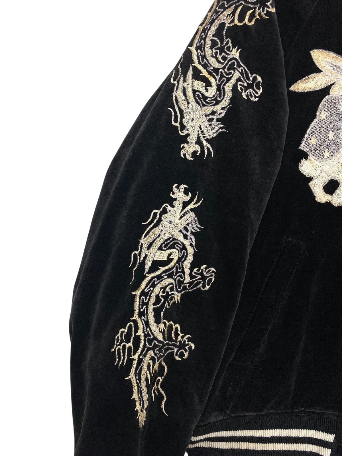 Japanese Brand Rare‼️ Sukajan Dragon Moon Rabbits Embroidery Suede Jacket Size US M / EU 48-50 / 2 - 14 Thumbnail