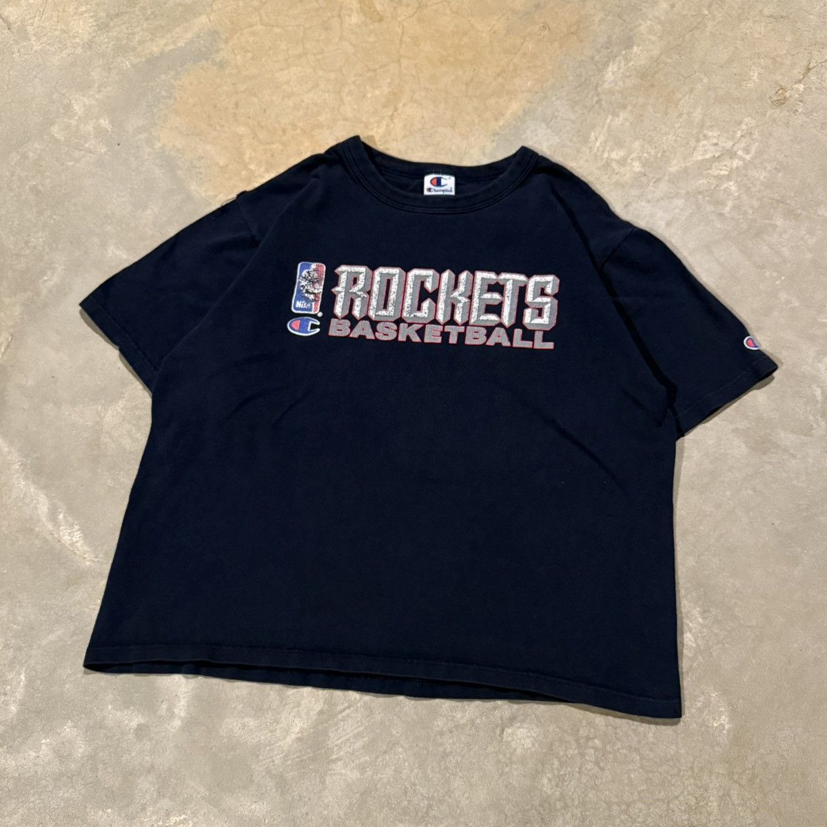 Champion 1990s Champion Faded Distressed Houston Rockets NBA Tee ERD Size US M / EU 48-50 / 2 - 2 Thumbnail