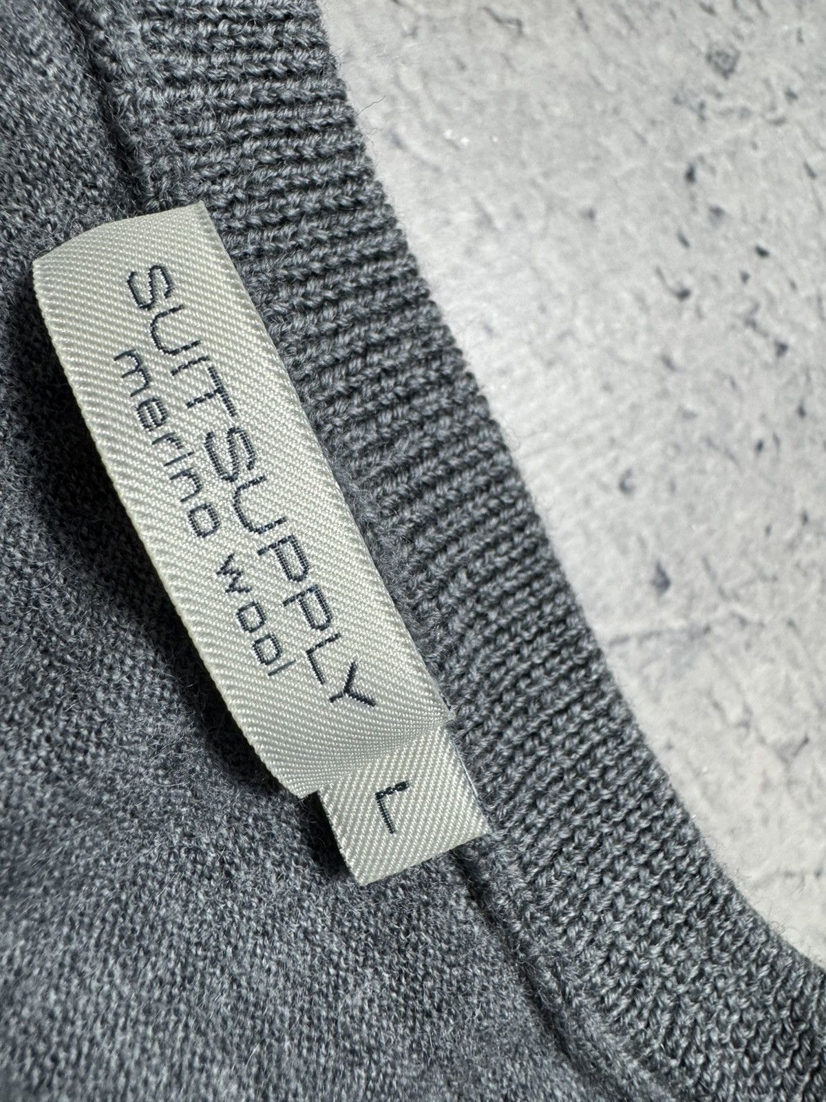 Suitsupply Suitsupply Wool Sweater Grey Size L Size US L / EU 52-54 / 3 - 6 Thumbnail