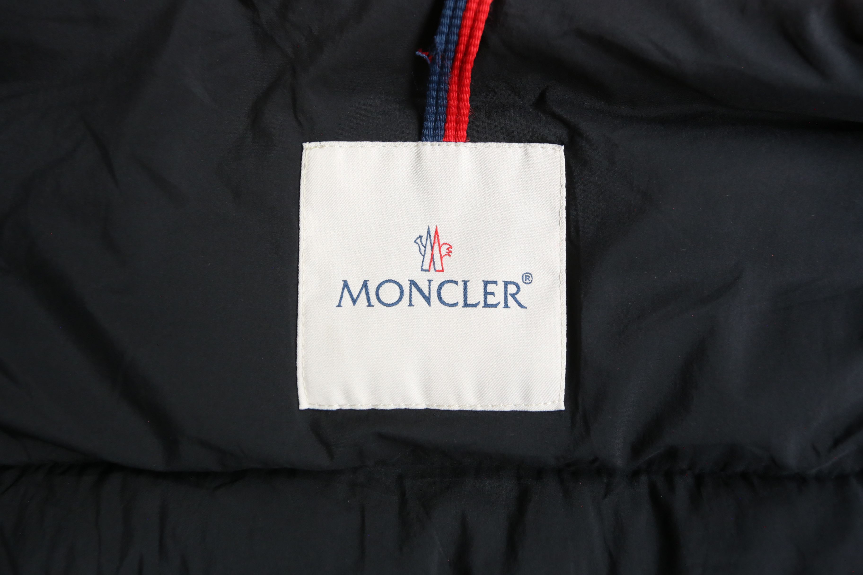 Moncler Moncler - S/S 19 - Dreux Giubbotto Size US S / EU 44-46 / 1 - 4 Thumbnail