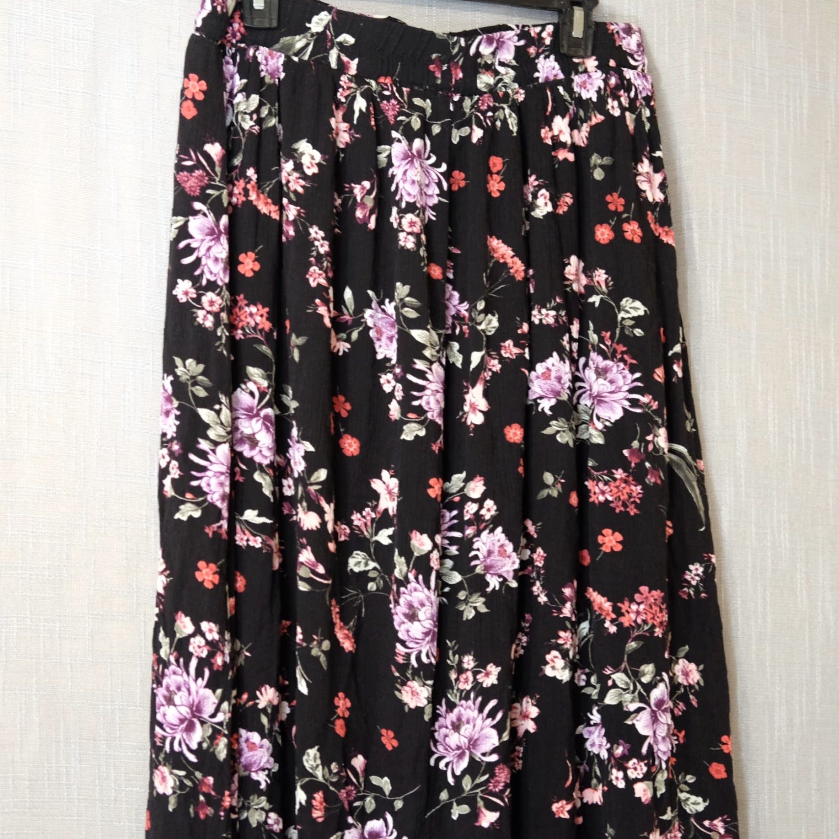Torrid Torrid Skirt Shirt Hi-Low Floral Black Midi Skort Open Front 0 Womens Plus 0 Size Size 25" / US 0 / IT 36 - 7 Thumbnail