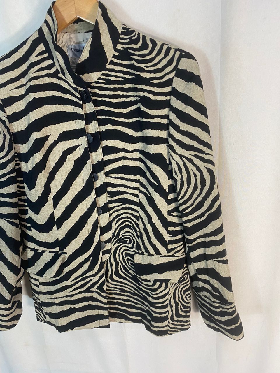 Louis Feraud Louis feraud zebra stripe button up jacket Size M / US 6-8 / IT 42-44 - 2 Thumbnail