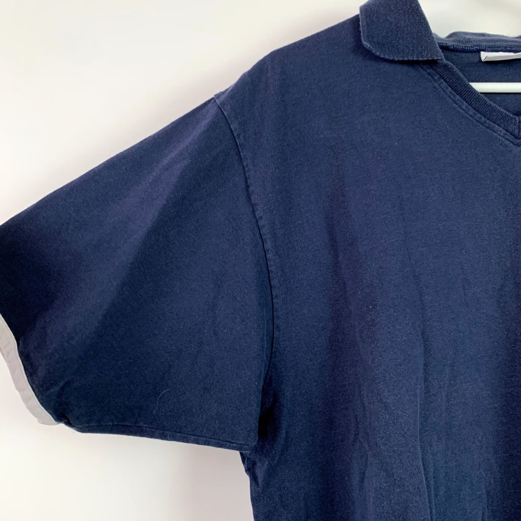 Reebok Vintage Reebok Polo Shirt Blue 90s V-Neck Short Sleeve XL Mens Polo Shirt Size US XL / EU 56 / 4 - 2 Thumbnail
