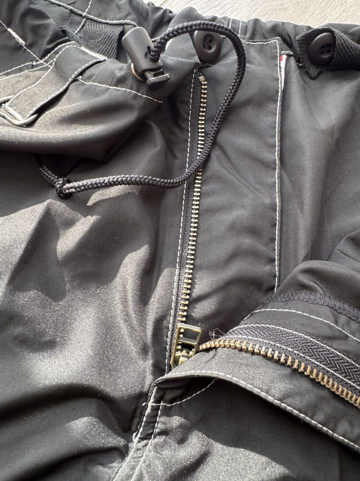 Japanese Brand Vintage UFO Bondage Parachute Black Cargo Pants Size US 32 / EU 48 - 8 Thumbnail