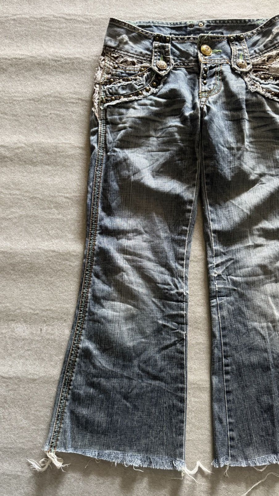 Japanese Brand Perfume by COOLA Distress Flare Denim Jeans Lace Patchwk Y2K Size 27" / US 4 / IT 40 - 5 Thumbnail