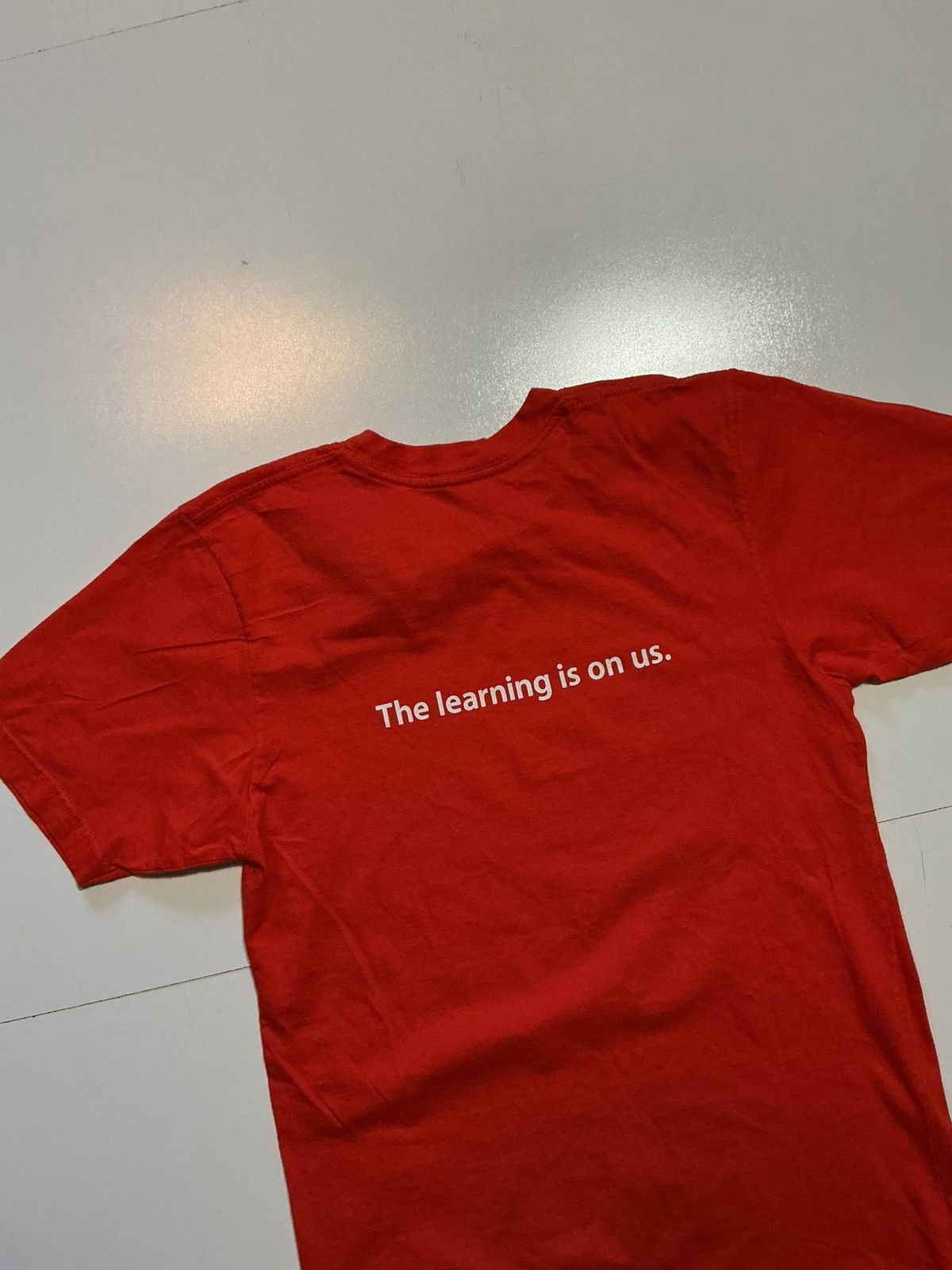 Apple Apple Camp The Learning Is On Us American Apparel T-Shirt Size US S / EU 44-46 / 1 - 4 Thumbnail