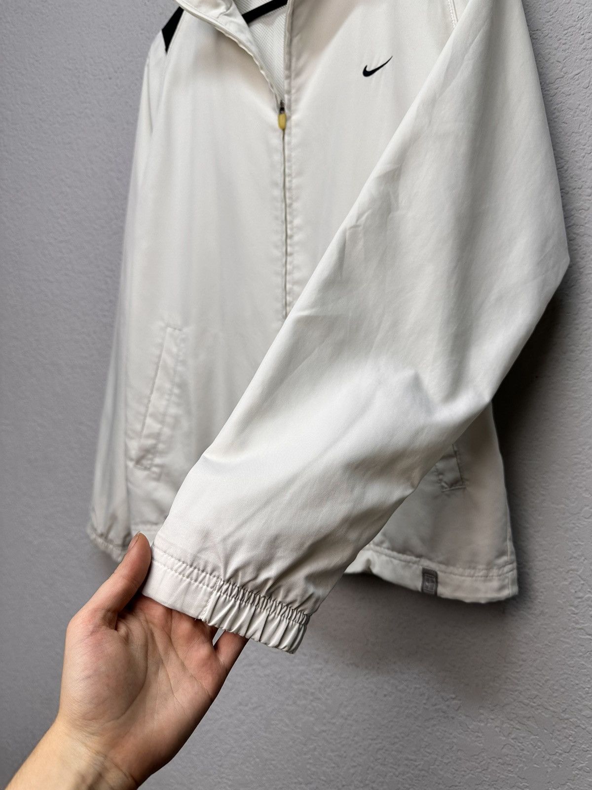 Nike Rare Nike white track jacket minimal Y2K Nylon streetwear Size US S / EU 44-46 / 1 - 5 Thumbnail