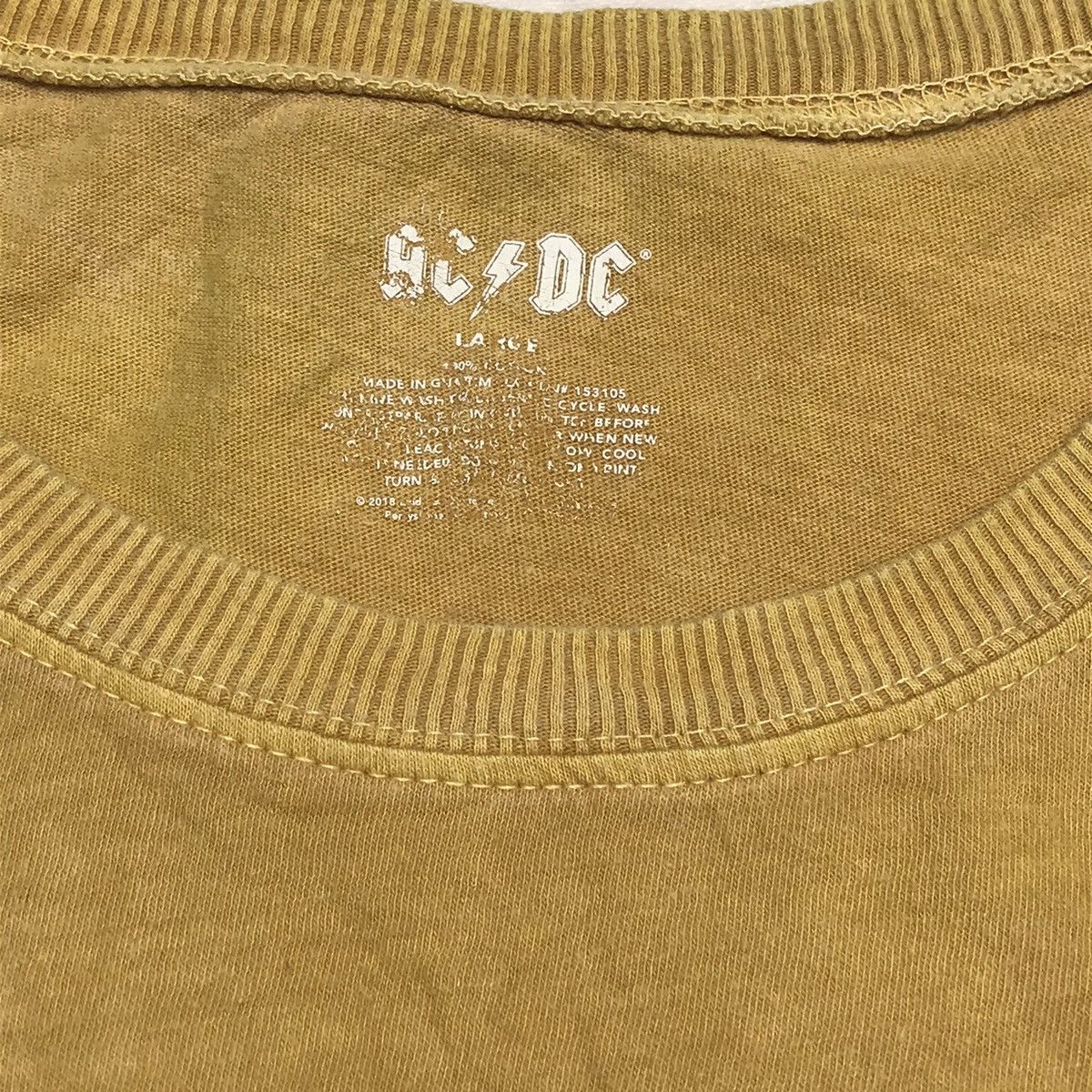 AC/DC × Band Tees AC DC tshirt glamrock band rock n roll tshirt yellow mustard Size US L / EU 52-54 / 3 - 5 Thumbnail