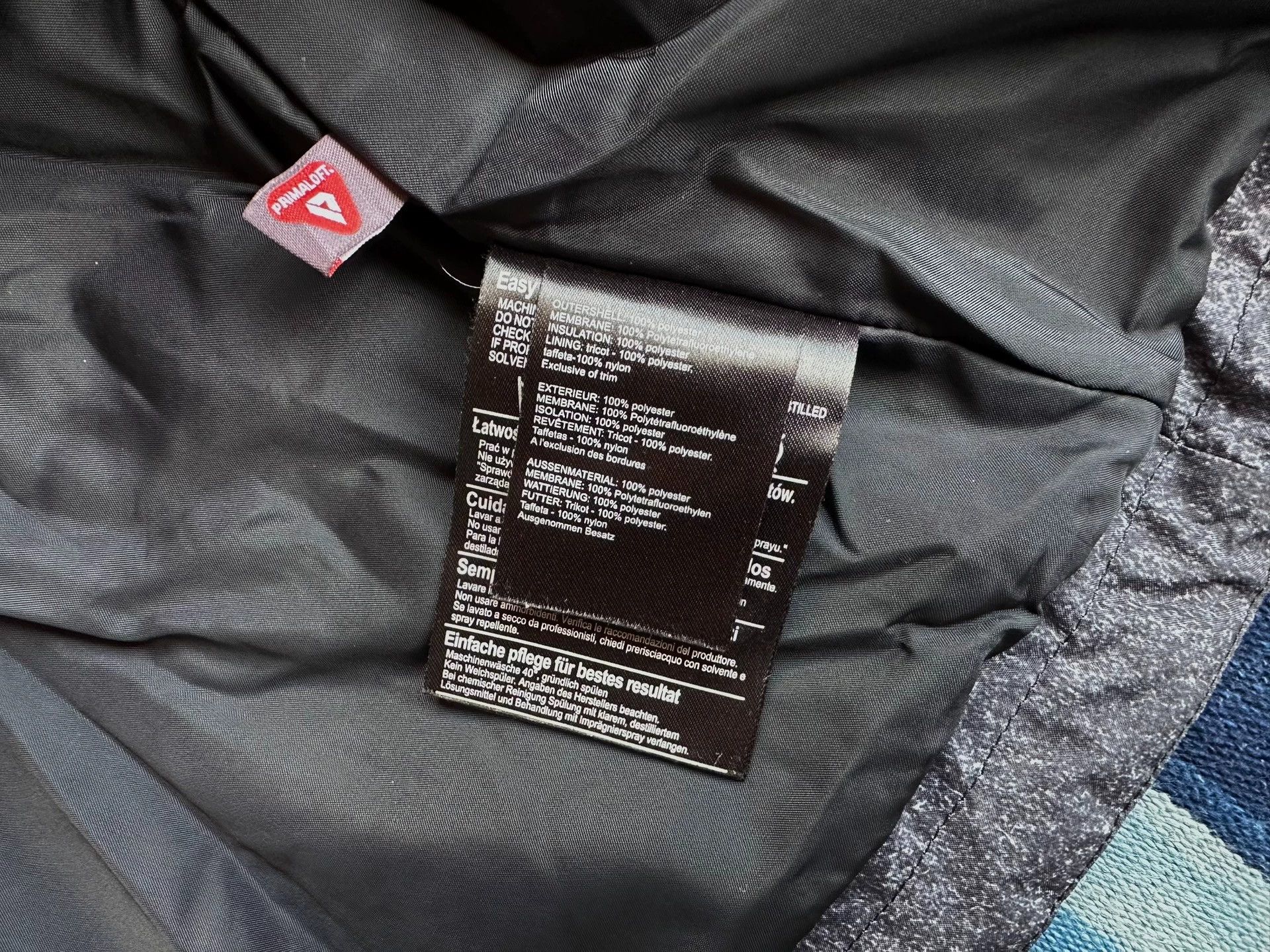 Burton Burton AK EMBARK JKT GTX Insulated Ombre Unisex M Size US M / EU 48-50 / 2 - 9 Thumbnail