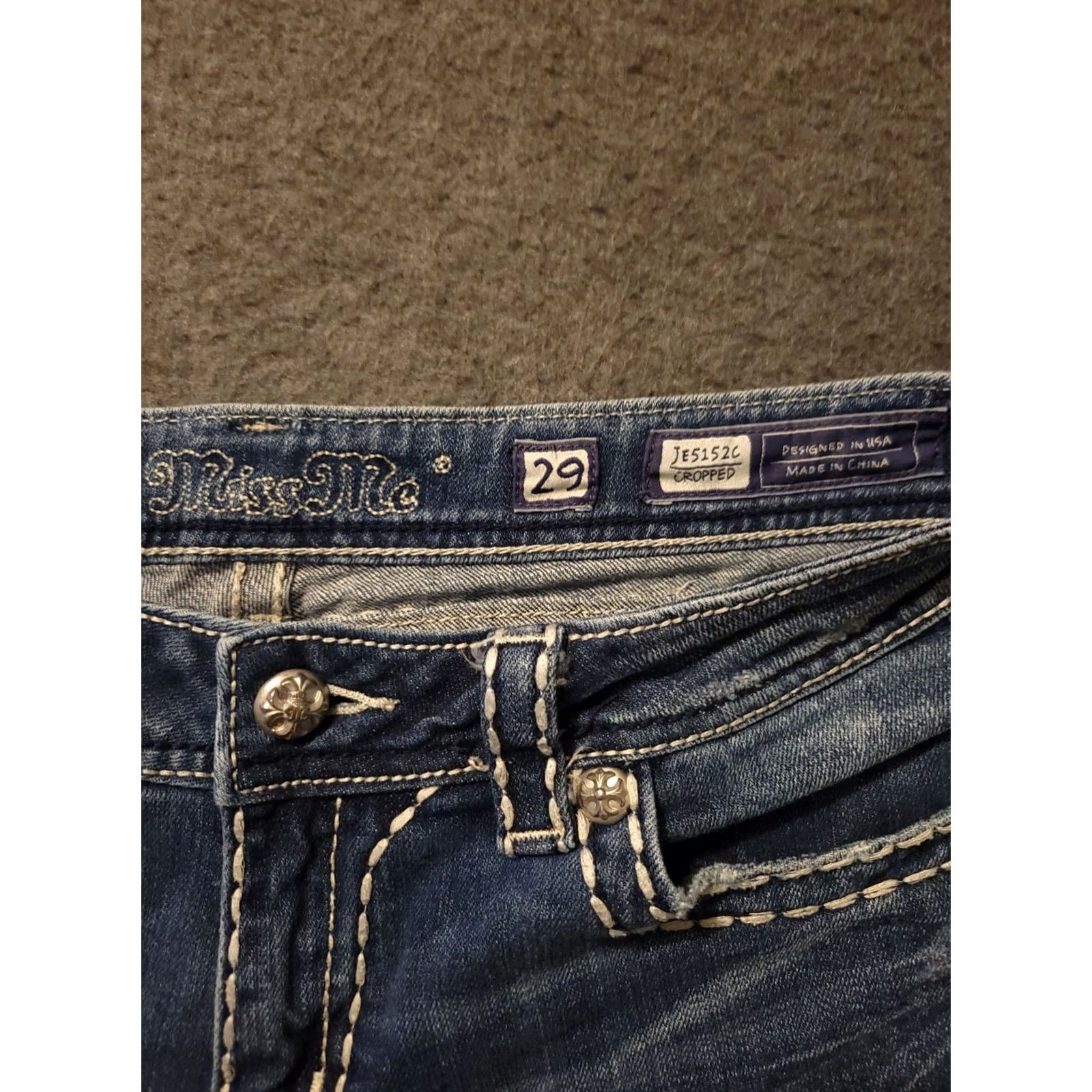 Miss Me Miss Me Cropped Jeans Women's 29 Low Rise Blue Stretch Denim Button Embroidered Rhinestone Pockets Distressed Regular Inseam 20" Jeans Womens Size 29" - 3 Thumbnail