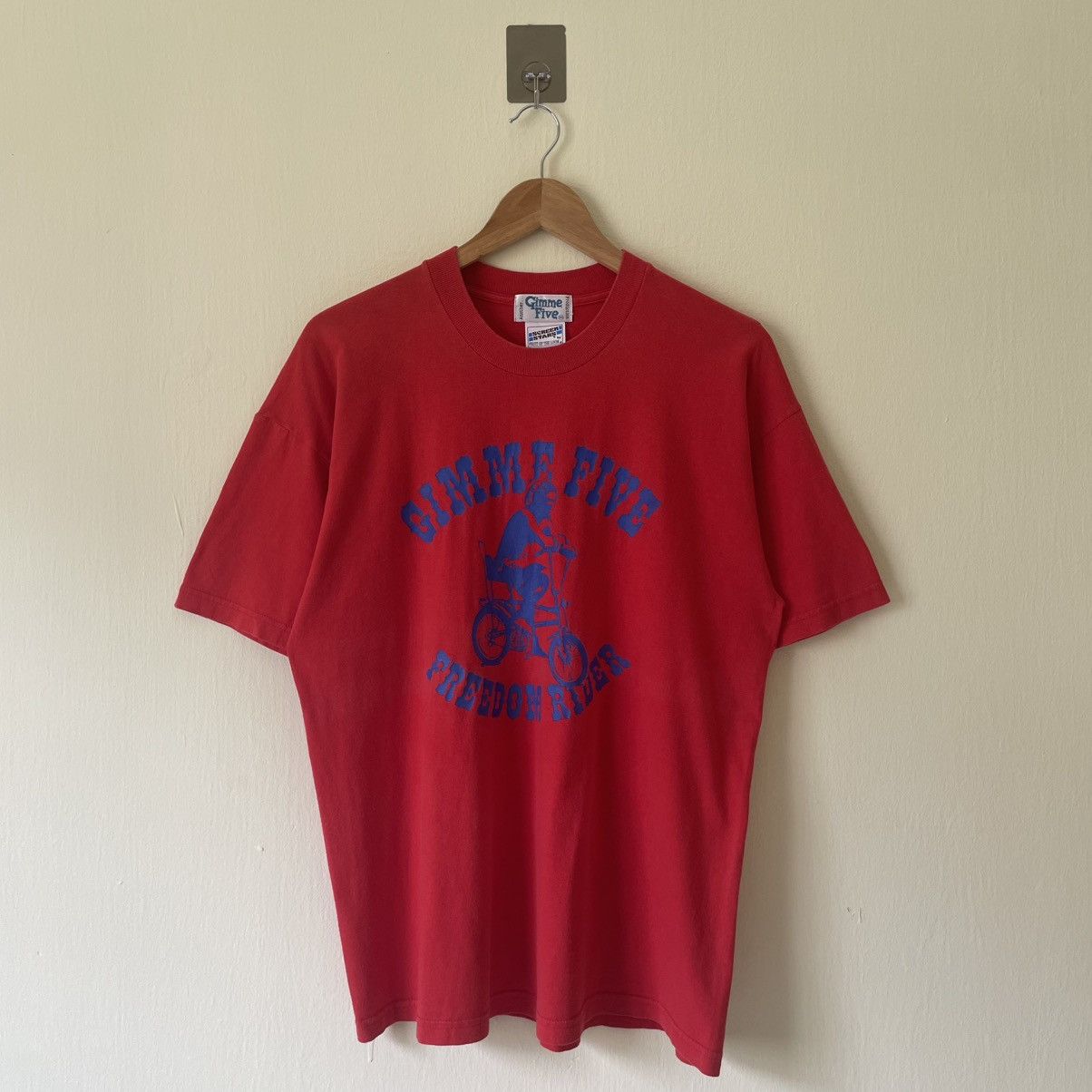 Gimme Five Vintage 1998 Gimme Five Freedom Rider Tee Shirt Size US L / EU 52-54 / 3 - 1 Thumbnail