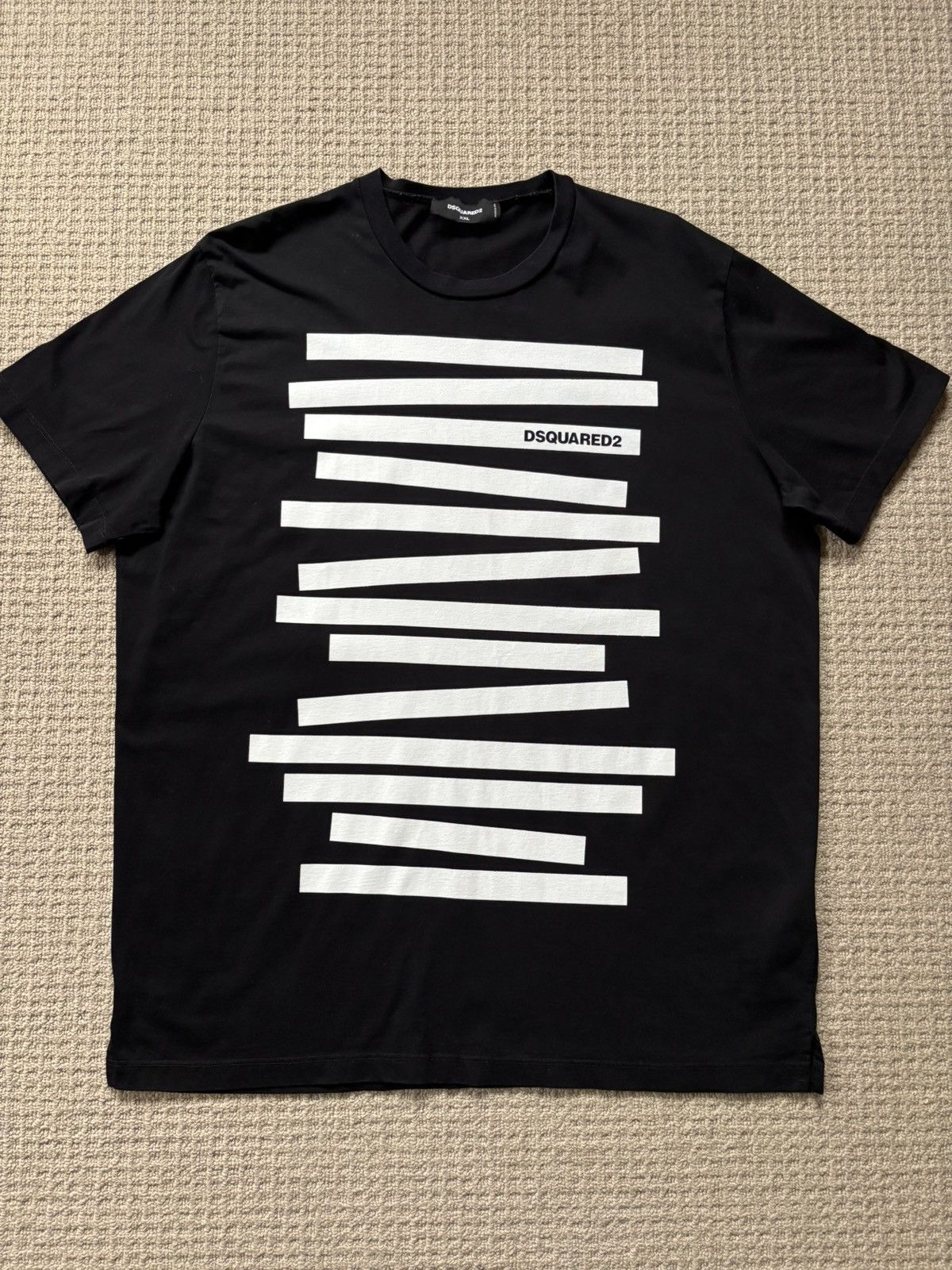 Dsquared2 DSQUARED2 black “classified” graphic T shirt. Size US XXL / EU 58 / 5 - 2 Thumbnail