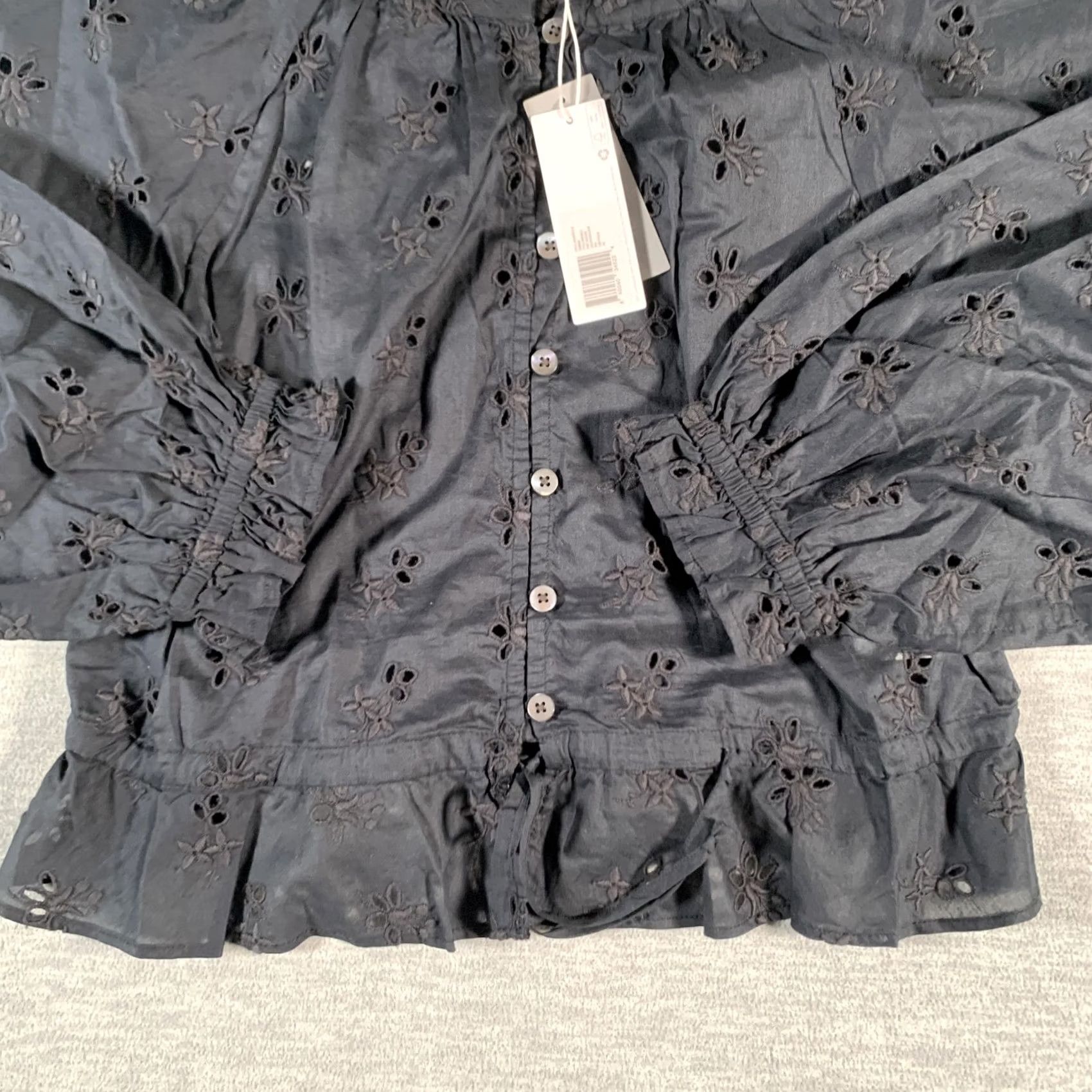 Outerknown Outerknown Poet Blouse Womens XS Black Eyelet Embroidered Top Organic Cotton Size XS / US 0-2 / IT 36-38 - 3 Thumbnail