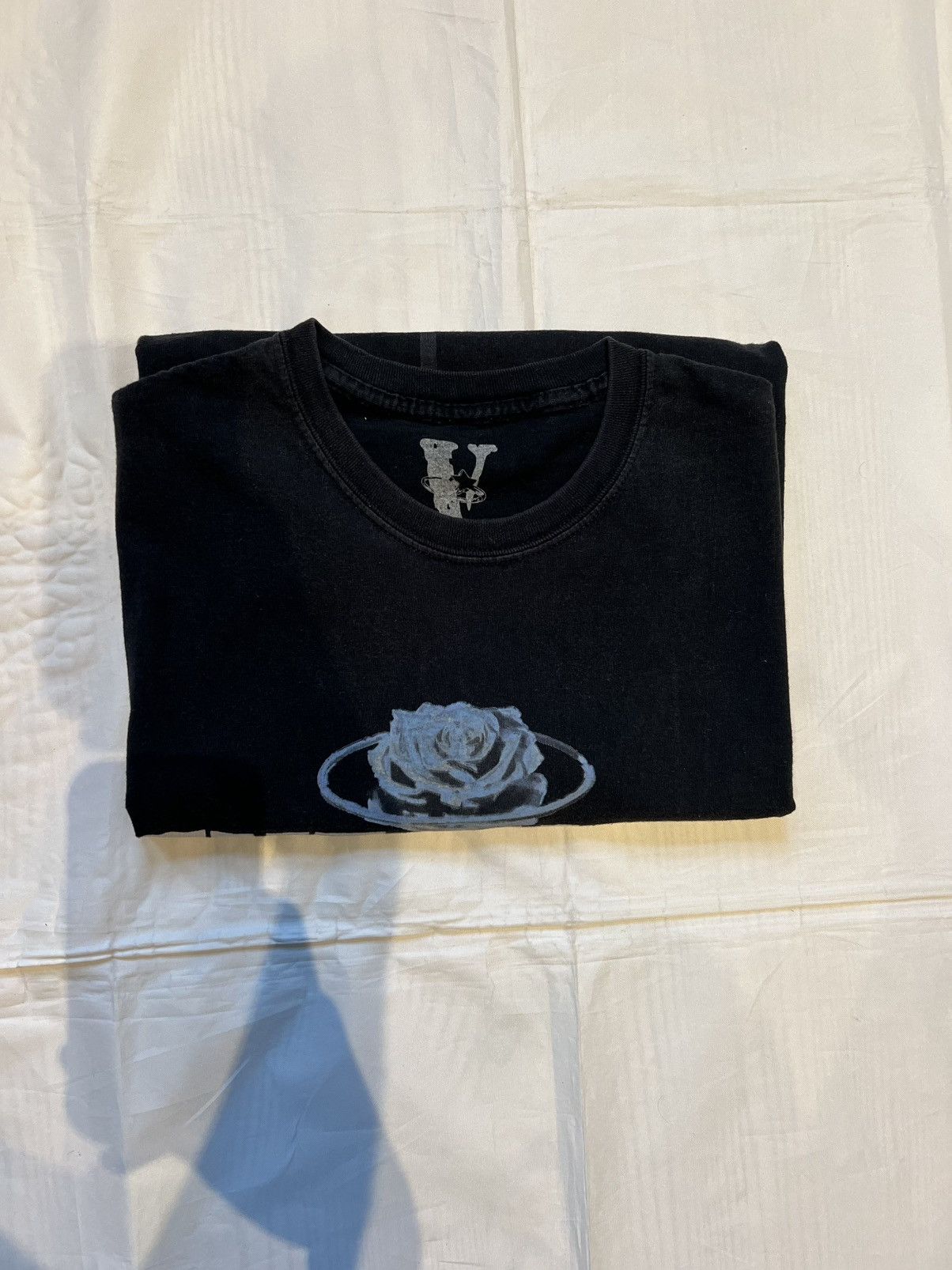 Vlone VLONE “The Woo” Pop Smoke Tribute T-Shirt – L – 2020 Release Size US L / EU 52-54 / 3 - 7 Thumbnail