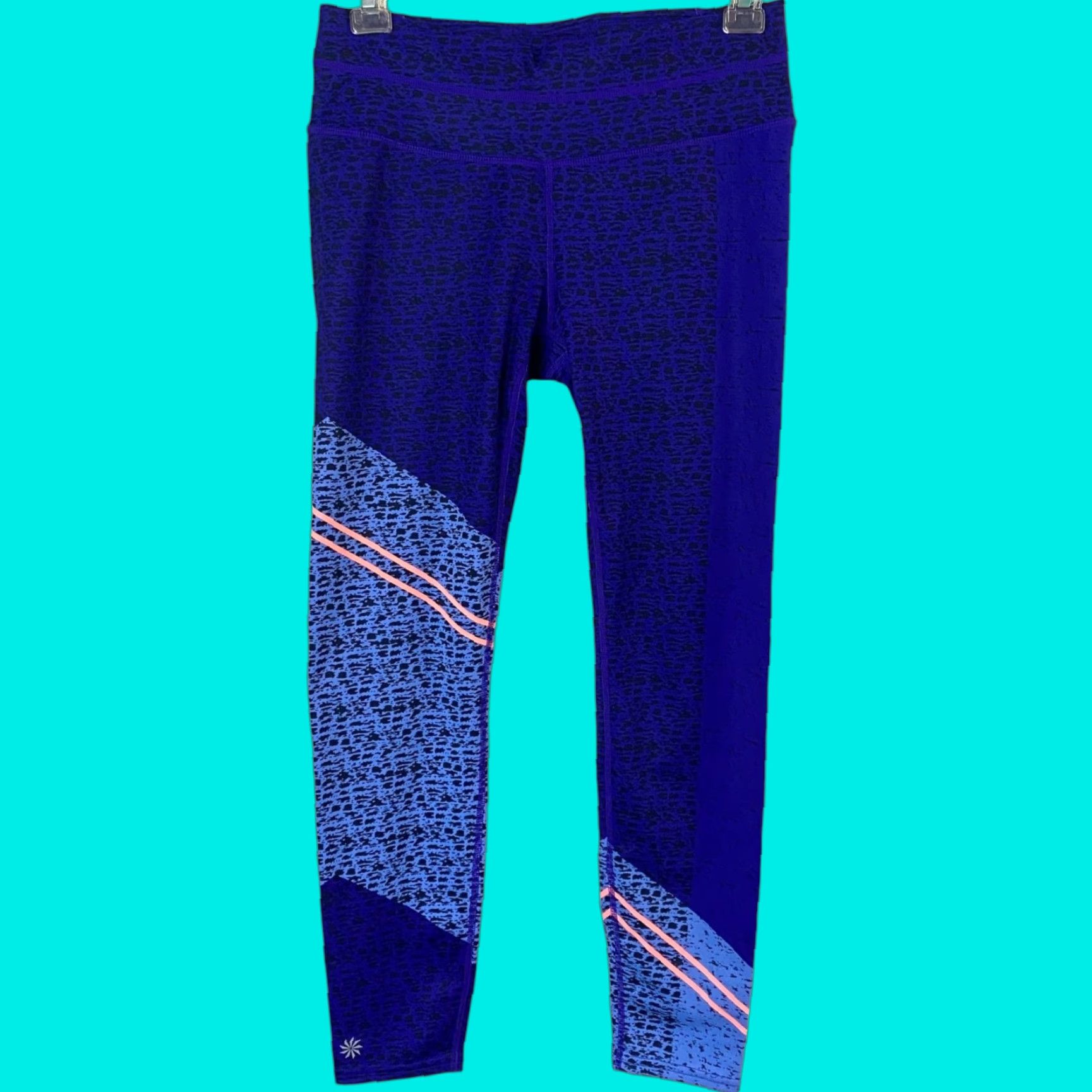 Athleta Athleta ASYM Camo Sonar 7/8 Leggings Small Blue Athletic Stretch Yoga Leggings Women's S Blue Athleisure Sports High-Quality Stretch Size 28" / US 6 / IT 42 - 1 Thumbnail