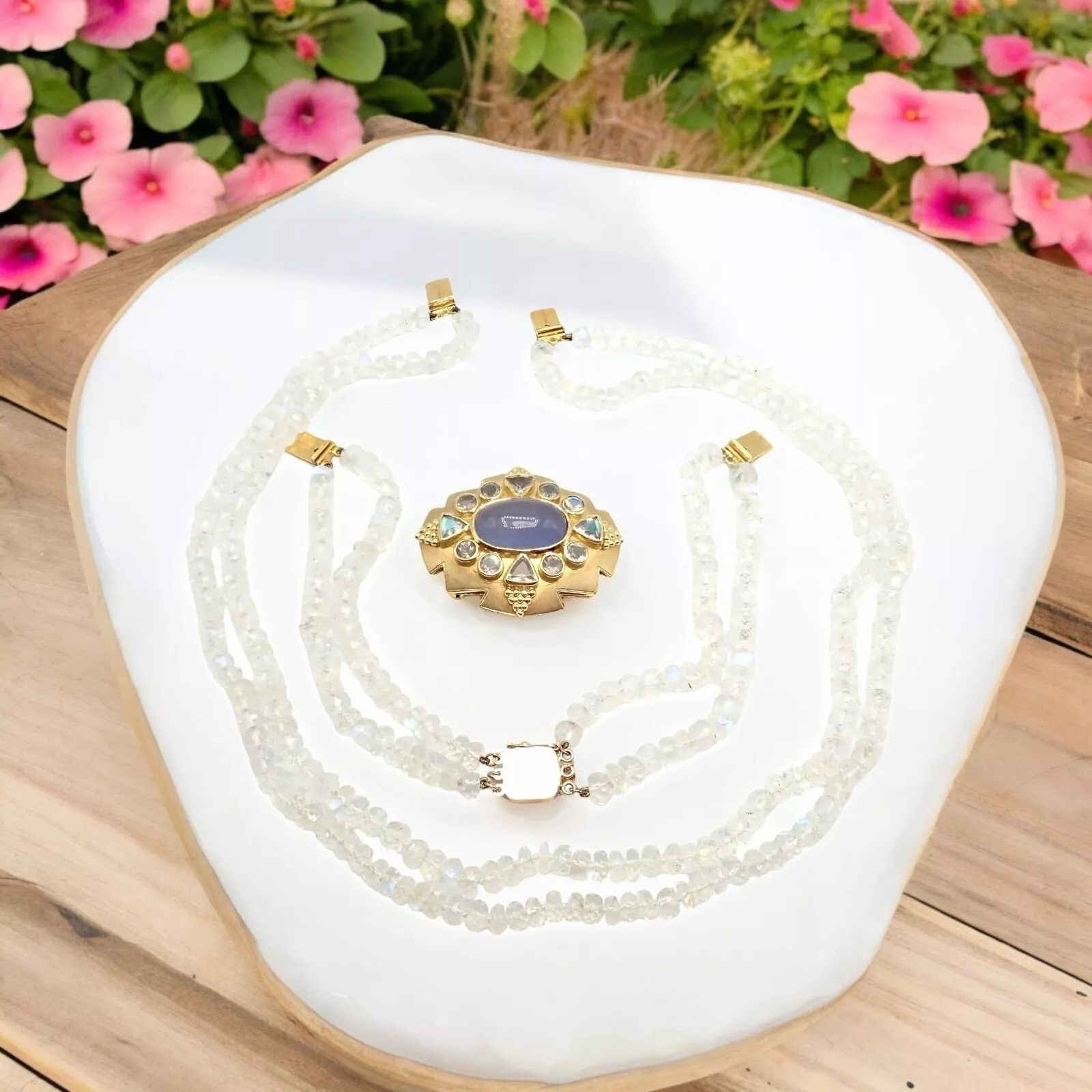 Vintage 18k Gold Set Moonstone Chalcedony Brooch Bracelet Necklace Size ONE SIZE - 2 Thumbnail