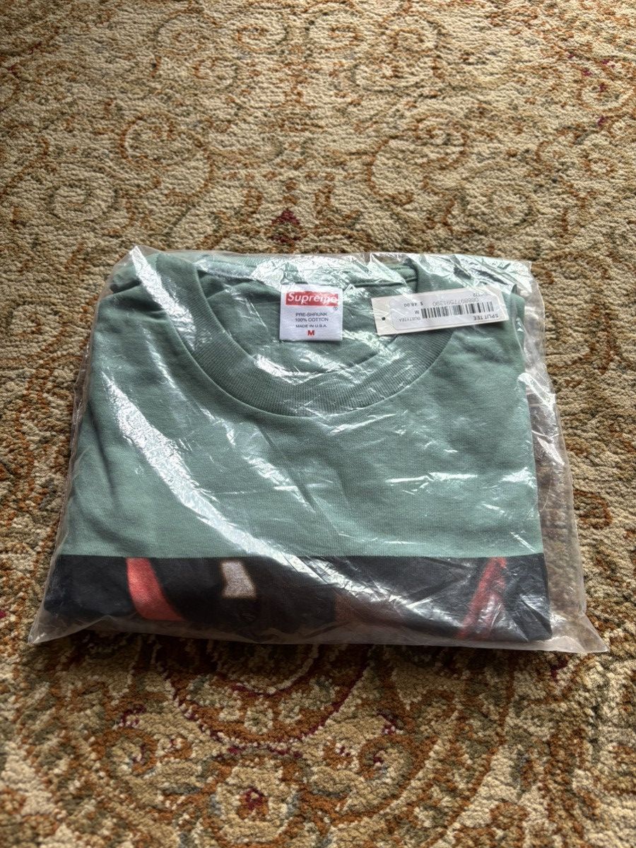 Supreme Supreme Ichi The Killer Split Tee Dusty Deal Medium Size US M / EU 48-50 / 2 - 3 Thumbnail