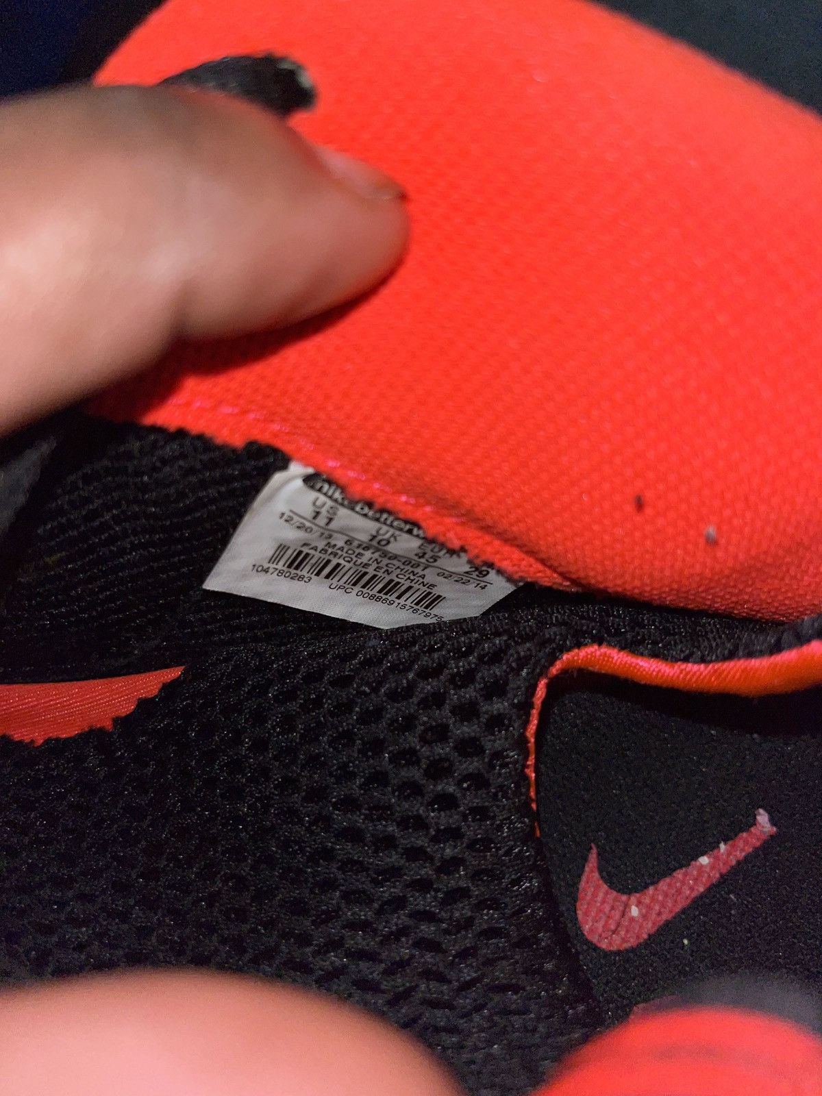 Nike NIKE AIR FOAMPOSITE PRO PREMIUM SOLAR RED BLACKLASER (Yeezy) Size US 11 / EU 44 - 11 Thumbnail