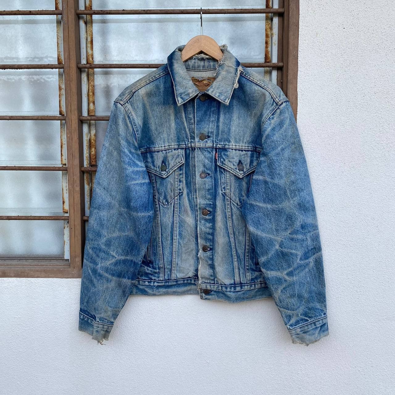 Levi's CRAZY PIECES LEVIS VINTAGE HONEYCOMBS FADED DISTRESSED DENIM Size US M / EU 48-50 / 2 - 1 Thumbnail