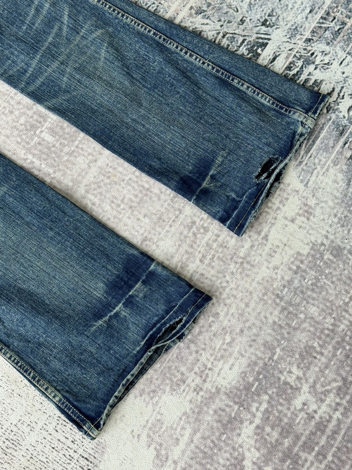 Japanese Brand Vintage Icom Super Flared Distressed Denim / GOA Ikam Style Size US 32 / EU 48 - 12 Thumbnail