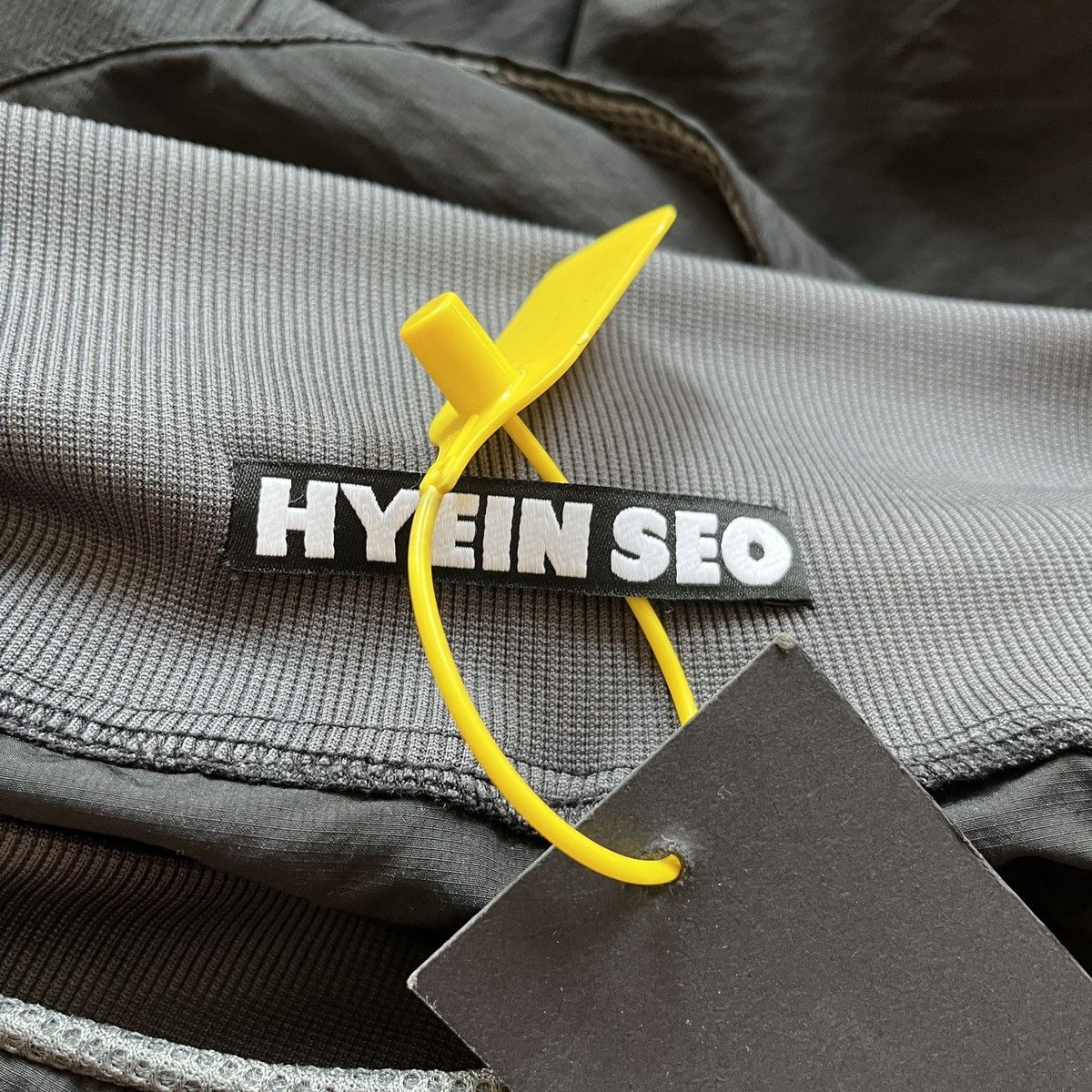 Hyein Seo Hyein Seo Technical Paneled Pants (unisex) Size US 31 - 23 Thumbnail