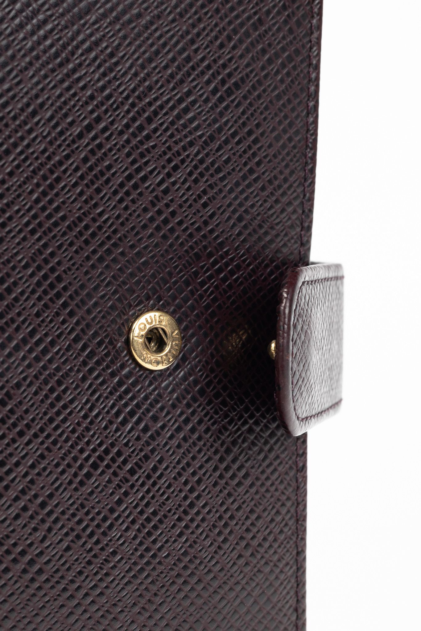 Louis Vuitton Louis Vuitton Acajou Taiga Leather Medium Ring Agenda Cover Size ONE SIZE - 6 Thumbnail