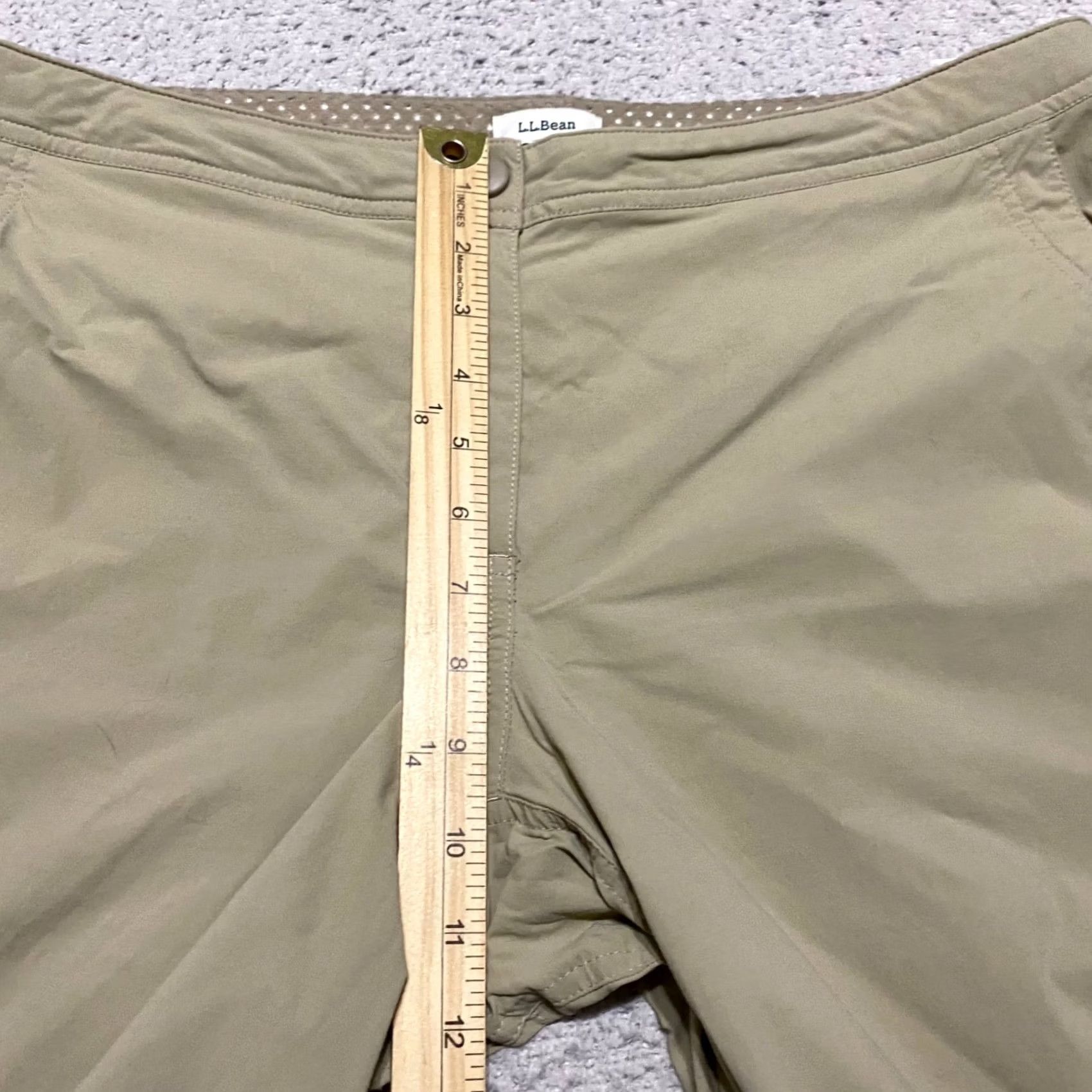 Vintage L.L. Bean Womens 14 Beige Capri Cargo Pants Nylon Comfortable Straight Leg Capris Casual Travel Spring Summer Fall Winter Womens Size 36" / US 14 / IT 50 - 7 Thumbnail