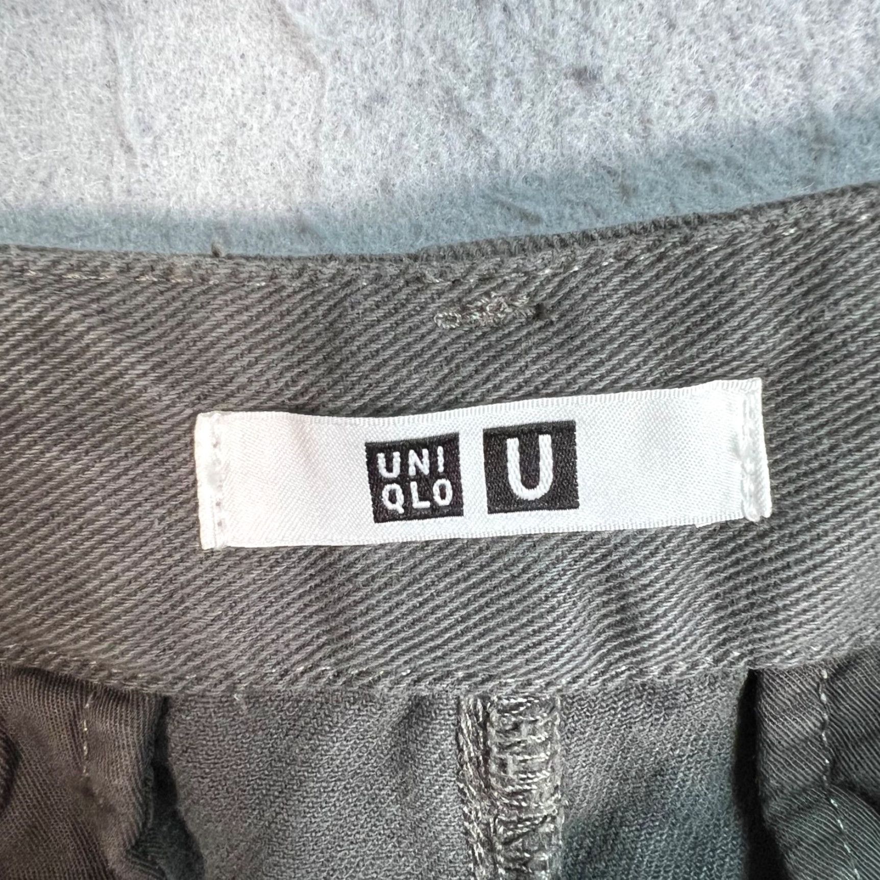 Uniqlo Uniqlo U Womens Size 24 Olive Green Cotton Chino Shorts Shirt? Size 42" / US 20 - 3 Thumbnail