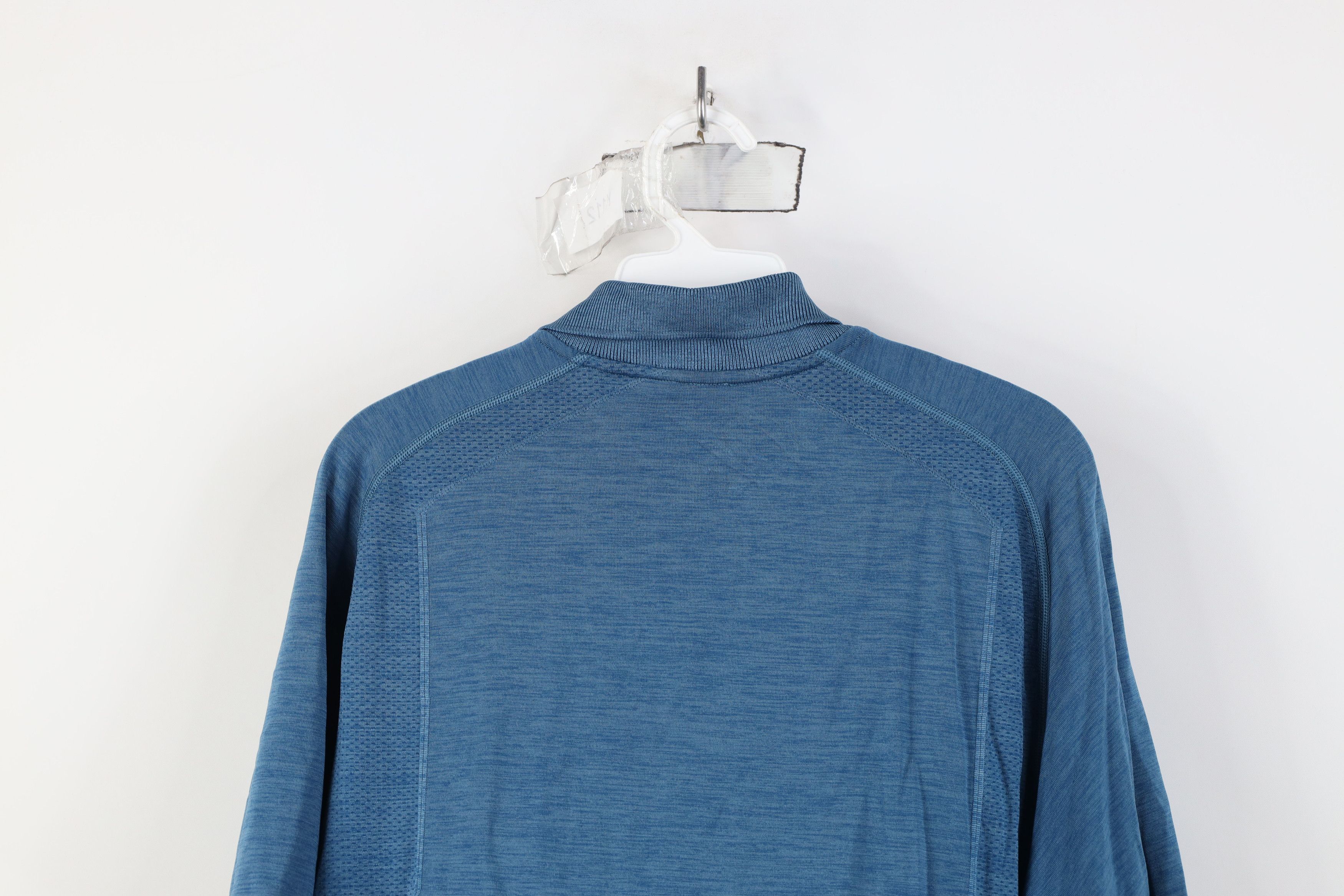 Lululemon Lululemon Tech Short Sleeve Collared Golf Polo Shirt Blue Size US L / EU 52-54 / 3 - 13 Thumbnail