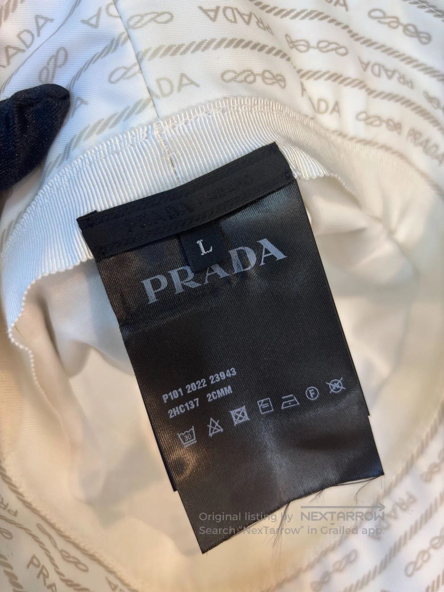 Prada Prada White Limited Edition Bucket Hat. Size ONE SIZE - 7 Thumbnail