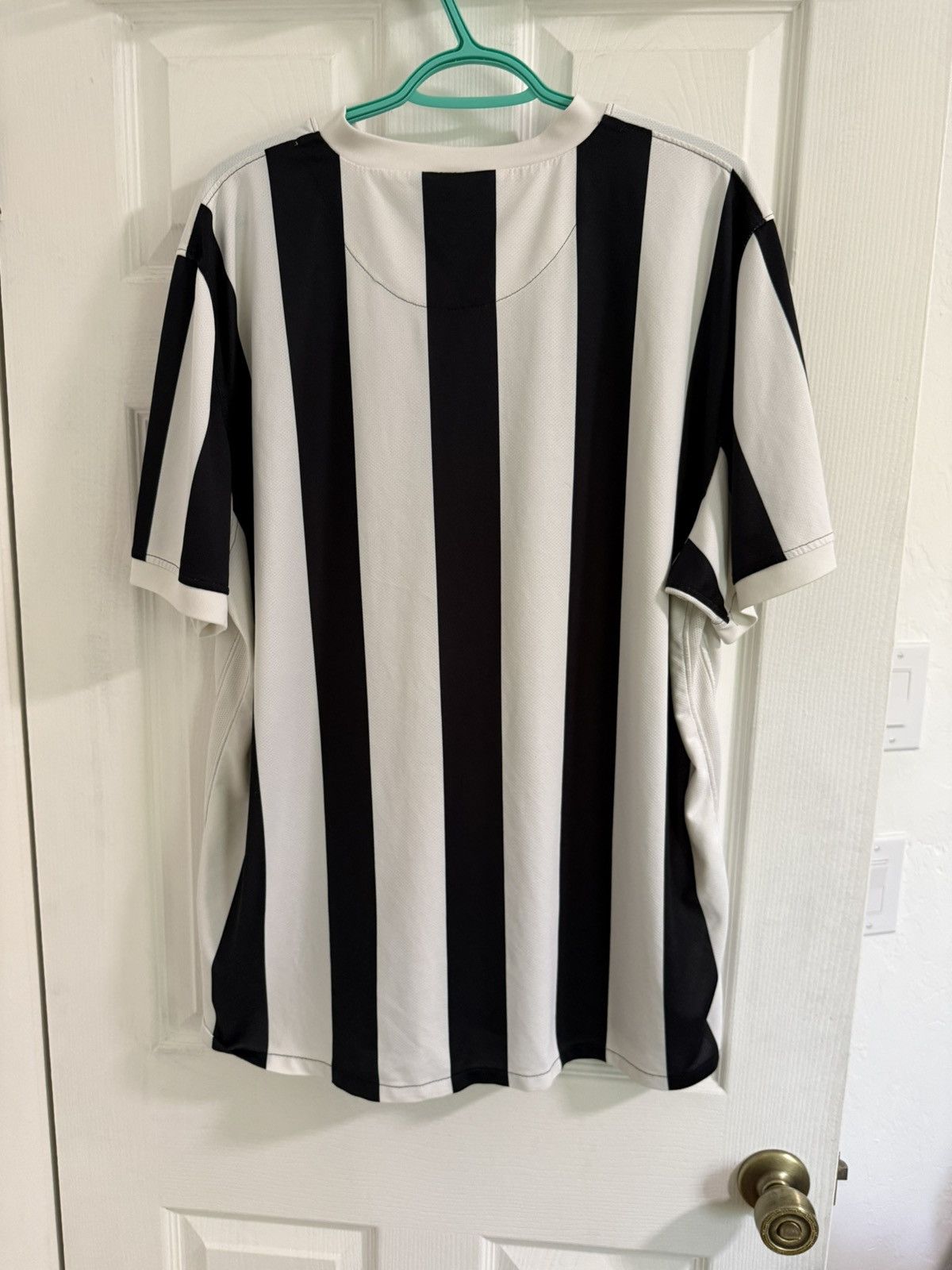 Nike Nike Juventus 2009/10 home jersey Size US XXL / EU 58 / 5 - 2 Thumbnail