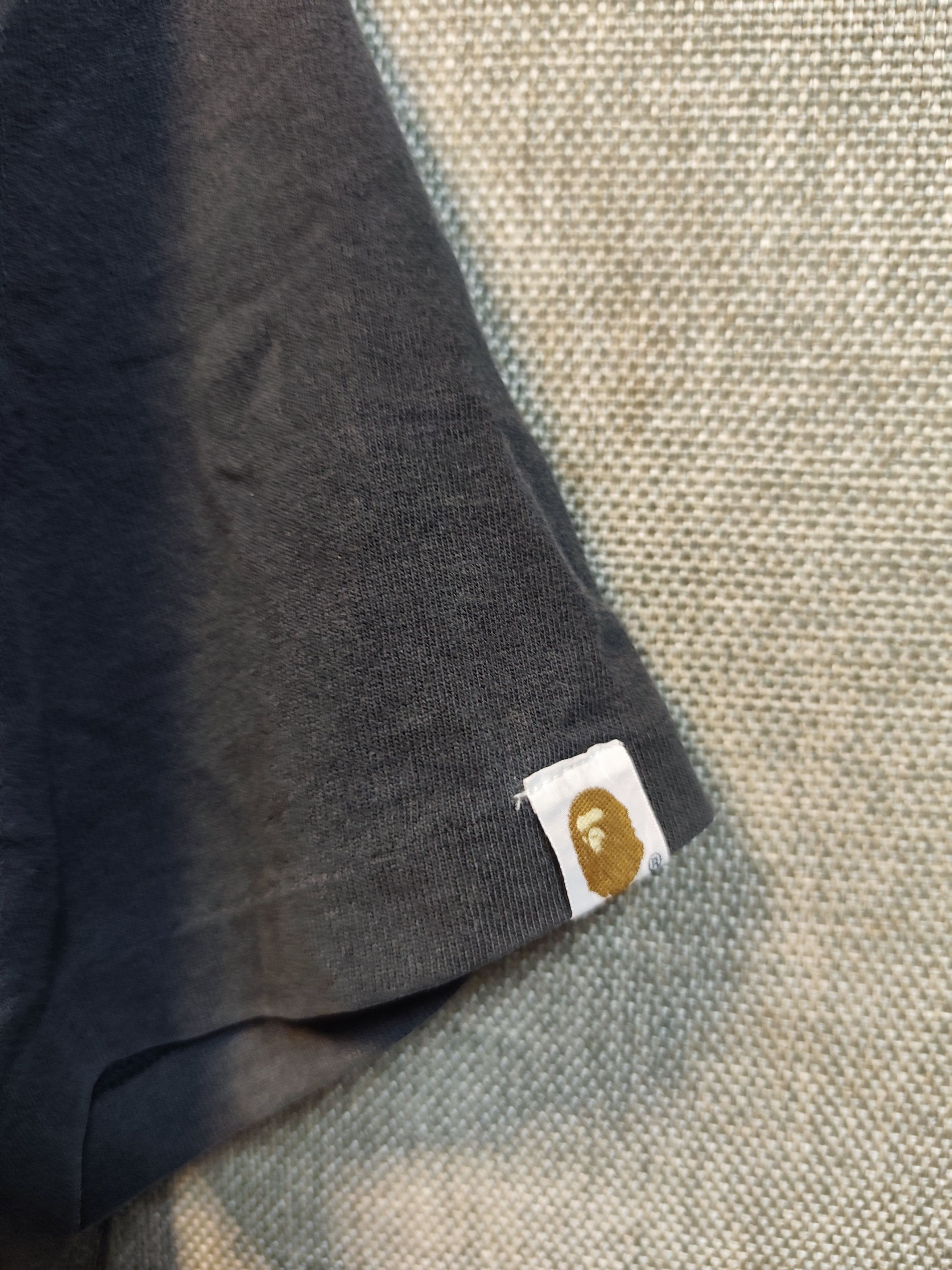 Bape Vintage t shirt bape foot sale Size US S / EU 44-46 / 1 - 3 Thumbnail