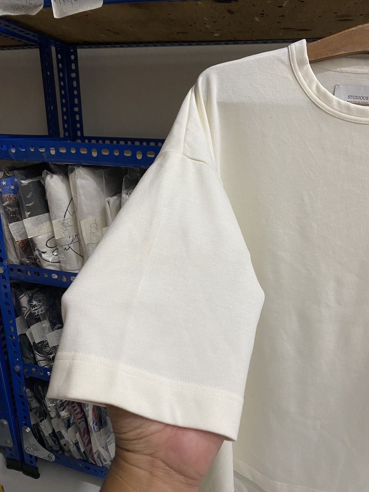 Japanese Brand STUDIOUS TSHIRT Size US XL / EU 56 / 4 - 3 Thumbnail