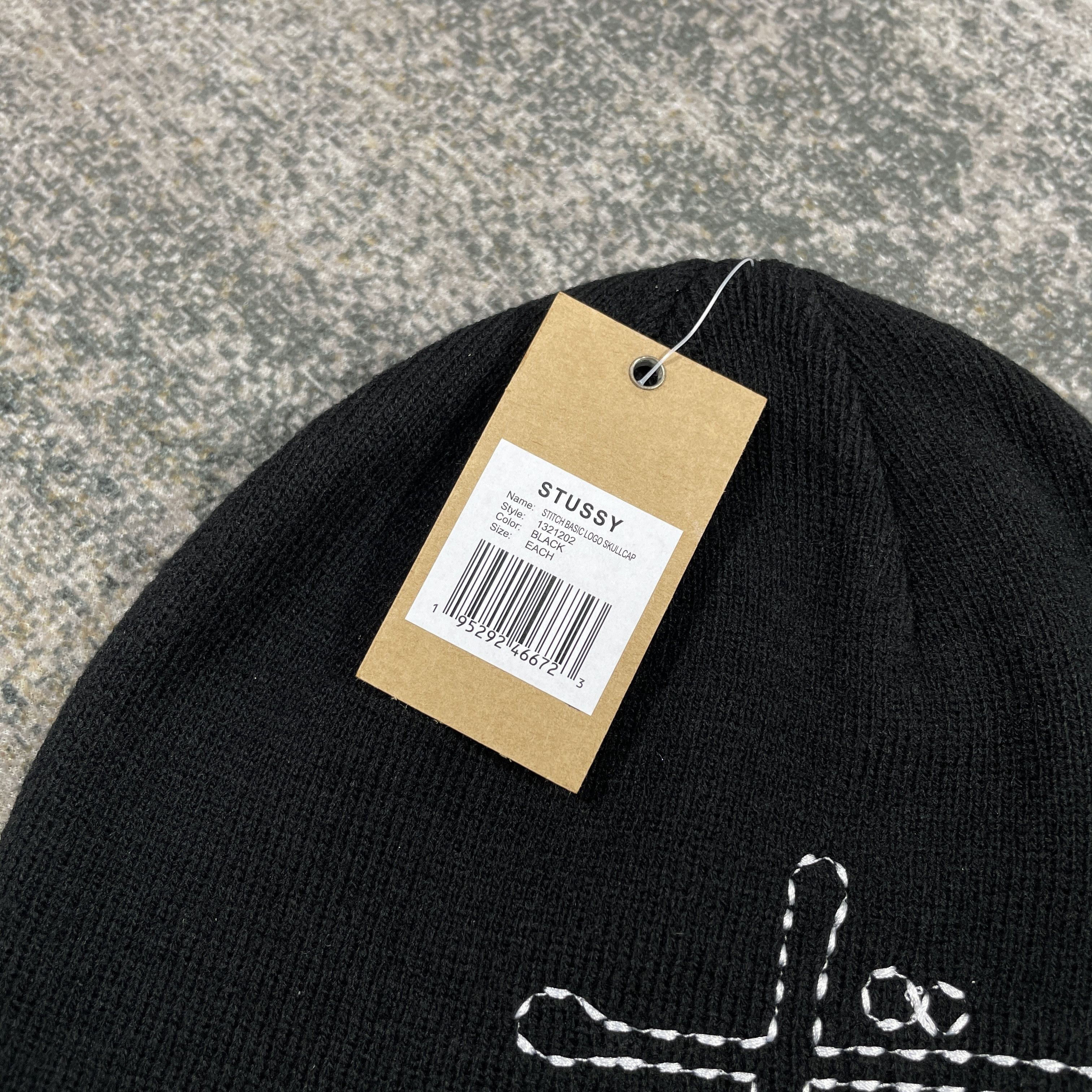 Stussy STUSSY BASIC STITCH SKULLCAP BEANIE - BLACK Size ONE SIZE - 2 Thumbnail