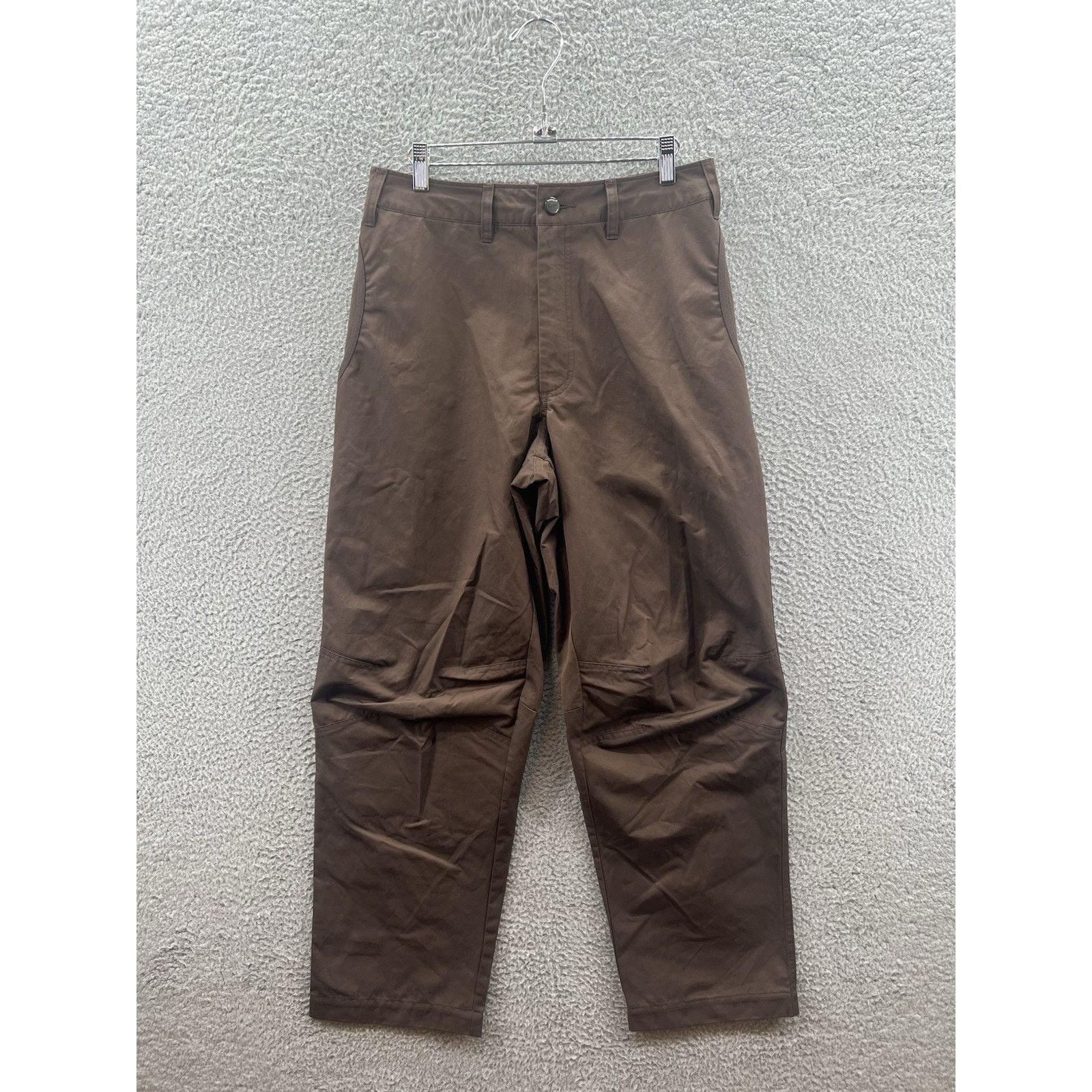 Nike Nike Tech Woven Baroque Brown Pants Size Medium FZ0710-237 Size US 34 / EU 50 - 1 Thumbnail