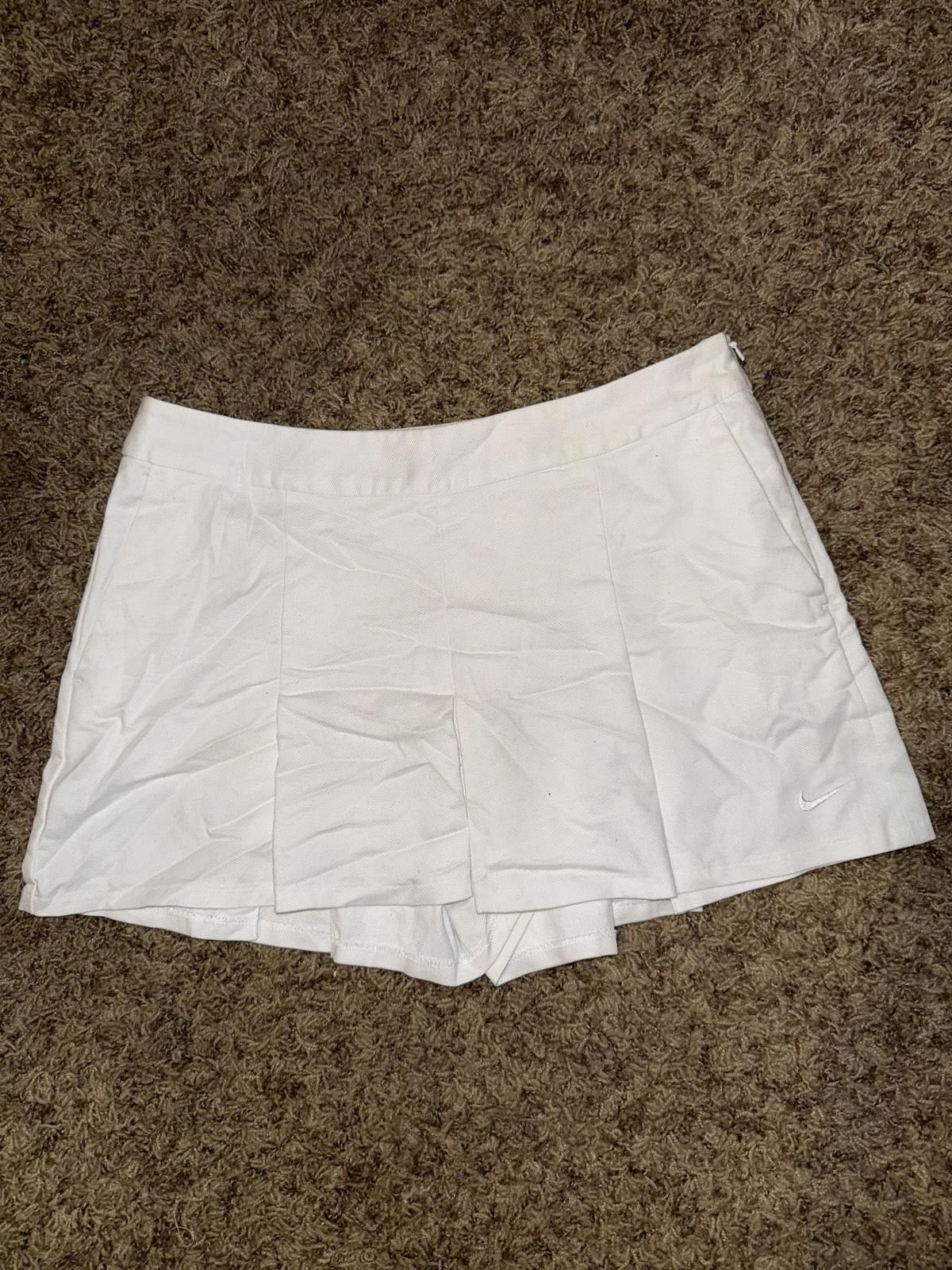Nike Nike Women's Golf Majors Moment Pleated Skort Shorts Sample Size 27" / US 4 / IT 40 - 1 Thumbnail