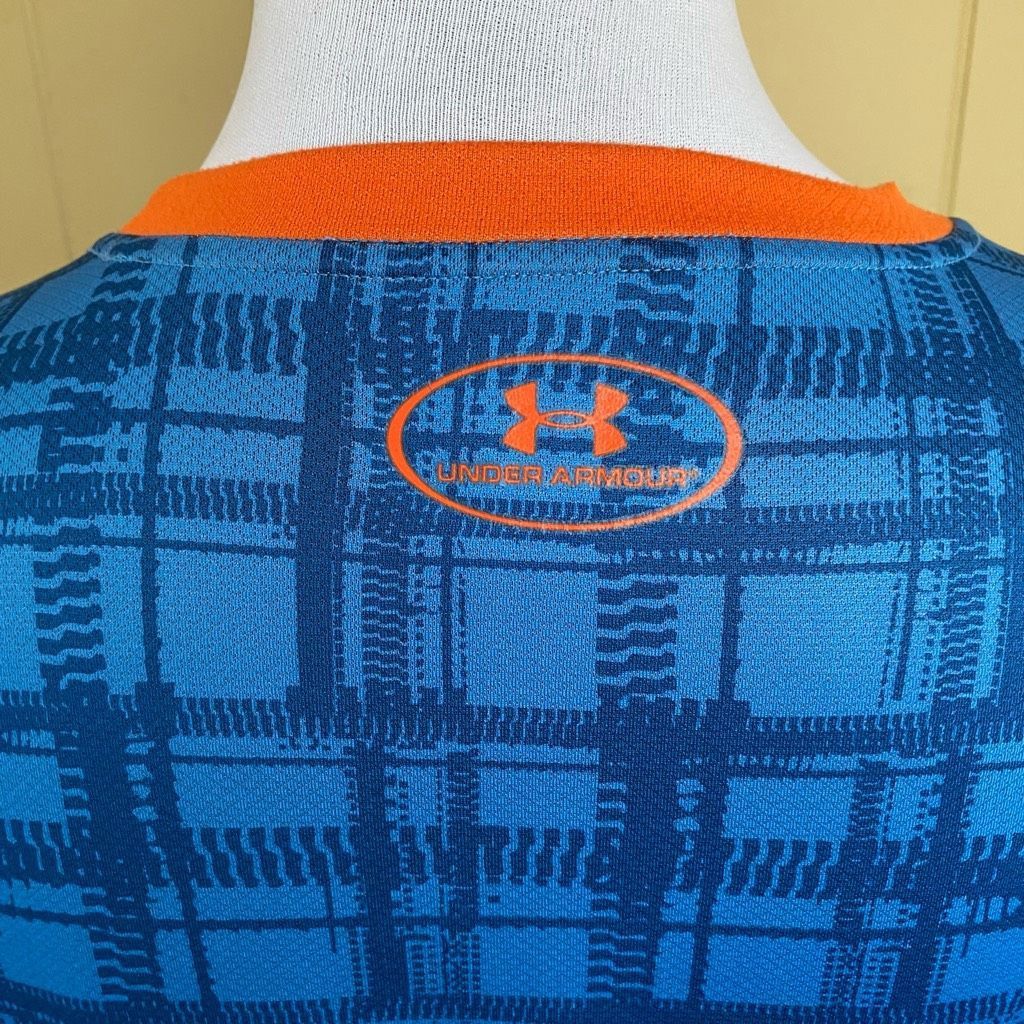Under Armour Under Armour women L reversible Longsleeve Crewneck top blue Size L / US 10 / IT 46 - 10 Thumbnail