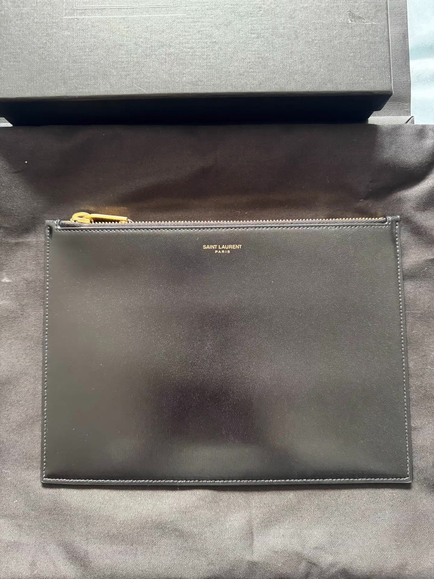Saint Laurent Paris Saint Laurent Unisex Envelope Clutch Ｑ23 Size ONE SIZE - 1 Thumbnail