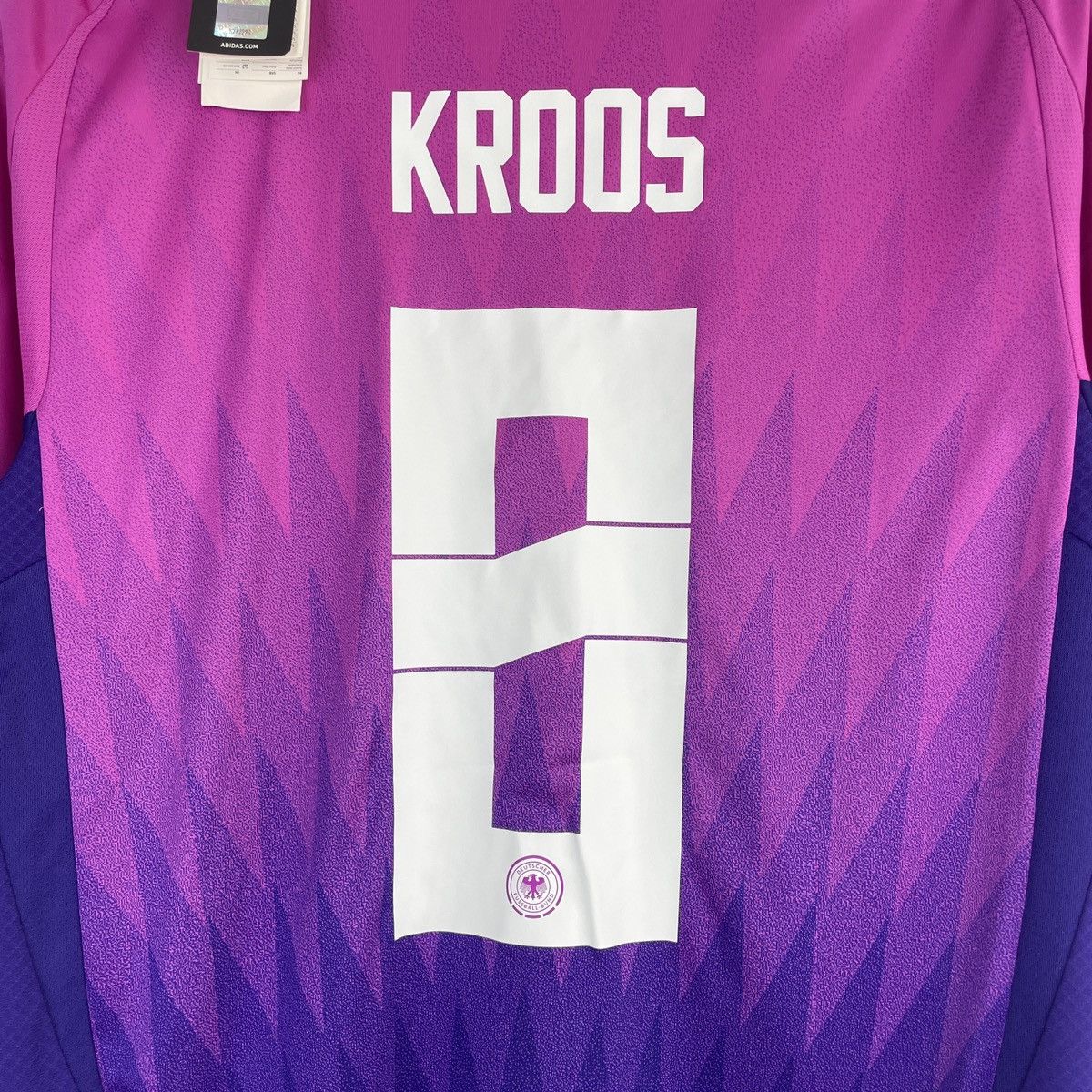 Adidas Germany Toni Kroos Adidas Genuine Jersey 2024/2025 size L Size US L / EU 52-54 / 3 - 8 Thumbnail