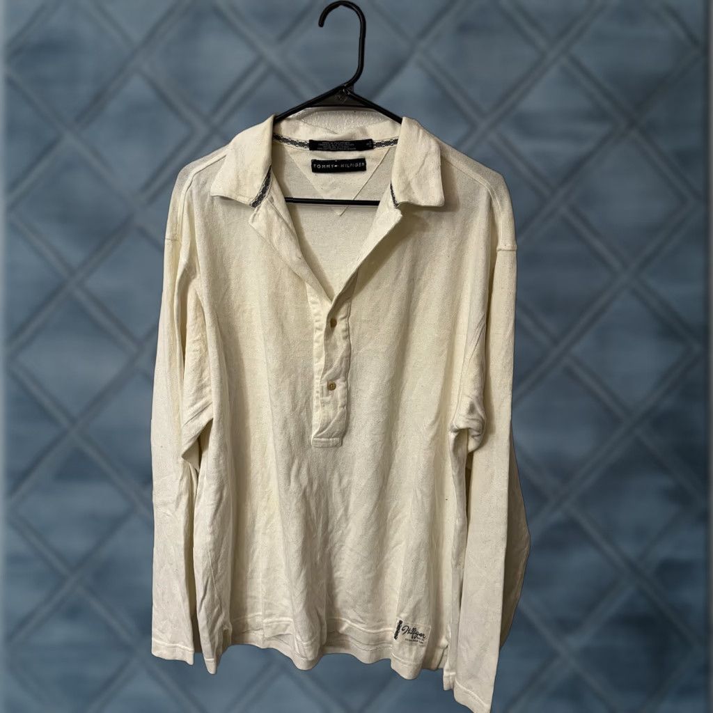 Tommy Hilfiger VINTAGE Tommy Hilfiger Polo Shirt Mens Small White L/S Shirt Casual 100% Cotton Logo Button Contrasting Trim Decade 90s (if applicable) Mens Size US S / EU 44-46 / 1 - 1 Thumbnail