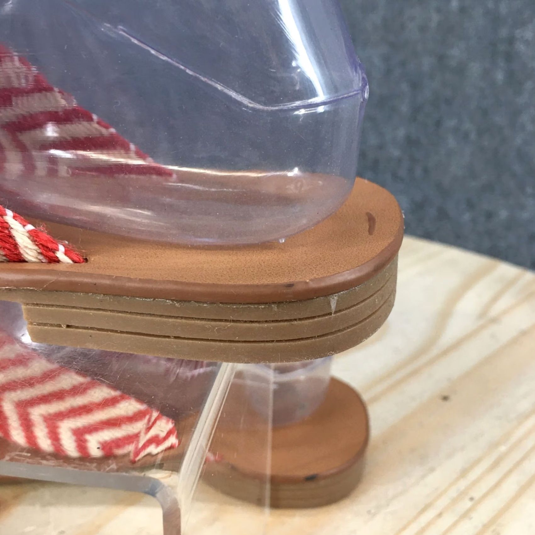 Vintage Universal Thread Sandals Womens 6.5 Louise Chevron Knotted Slide Red Striped SS19 Shoes Womens Slide Red Chevron Knotted Louisa Louise 6.5 Womens Size US 7 / IT 37 - 3 Thumbnail