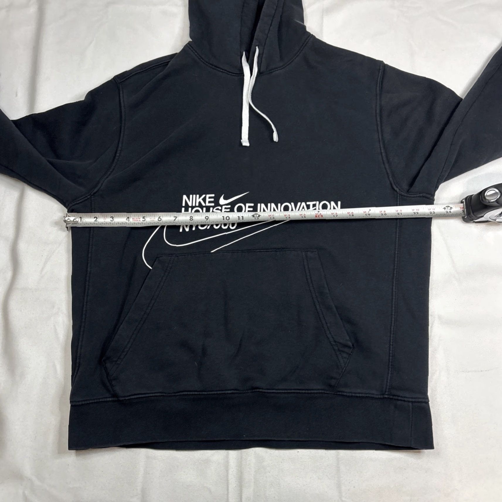 Nike Nike Hoodie Mens Large NYC House of Innovation Graphic Black Sweatshirt Size US L / EU 52-54 / 3 - 6 Thumbnail