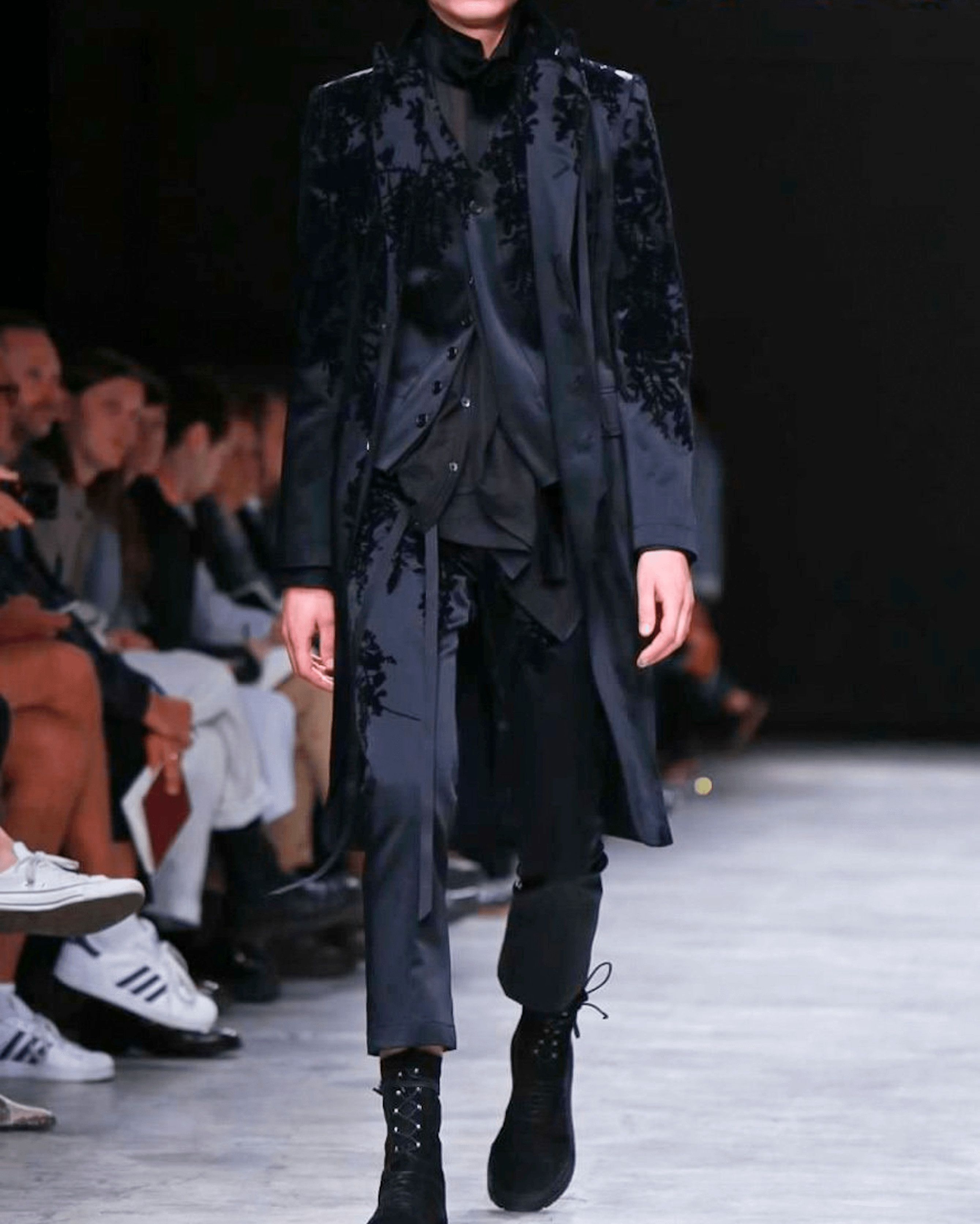 Ann Demeulemeester Ann Demeulemeester Floral Satin Cropped Pants Size US 36 / EU 52 - 11 Thumbnail