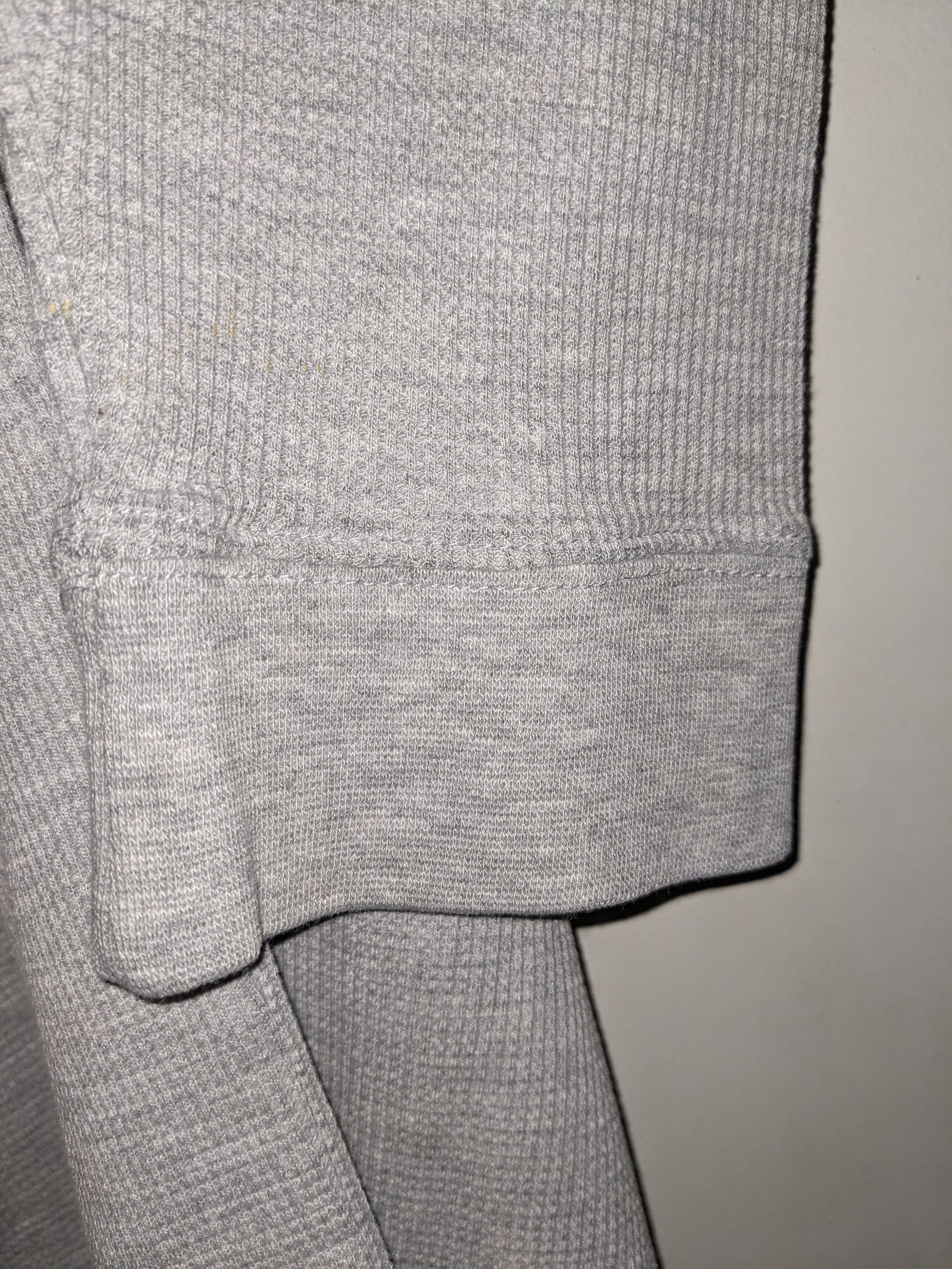 Southpole × Vintage Vintage Y2K South Pole Small Logo Thermal Long-Sleeve Size US XL / EU 56 / 4 - 11 Thumbnail