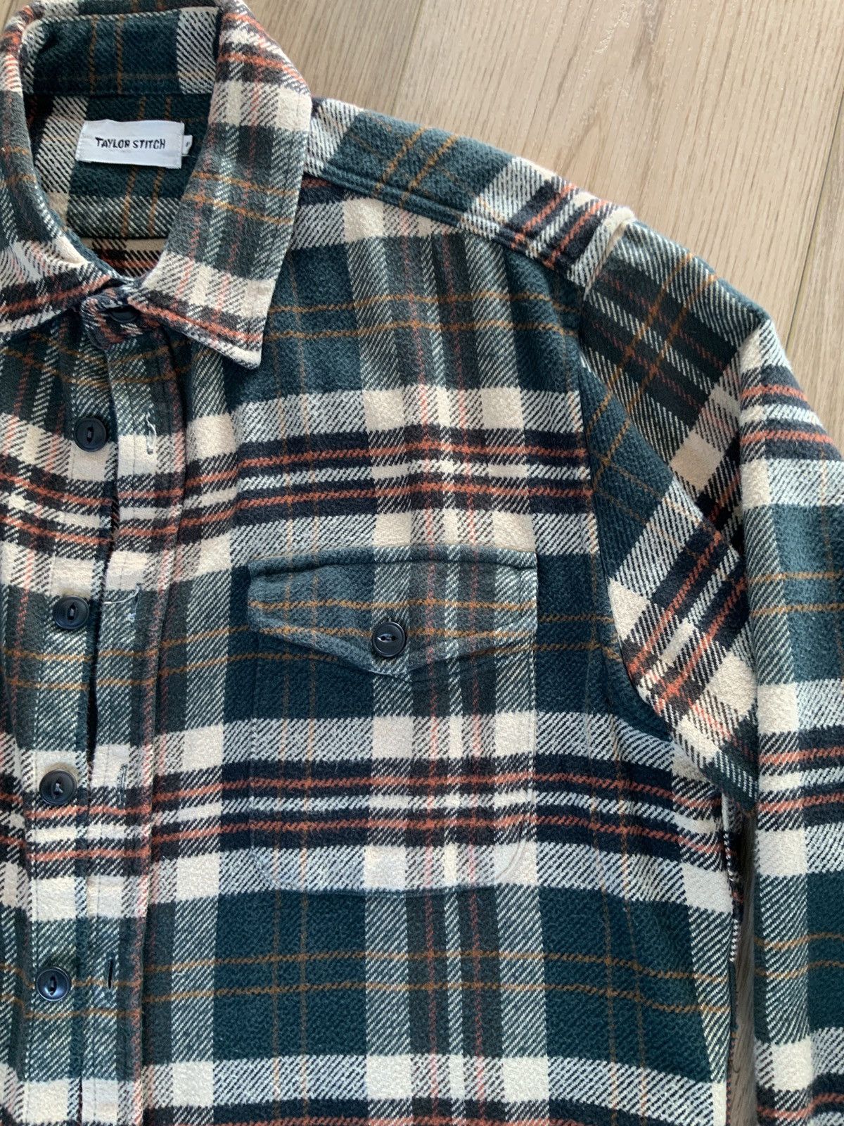 Taylor Stitch Crater Shirt in Forest Plaid size M/40 Size US M / EU 48-50 / 2 - 4 Thumbnail