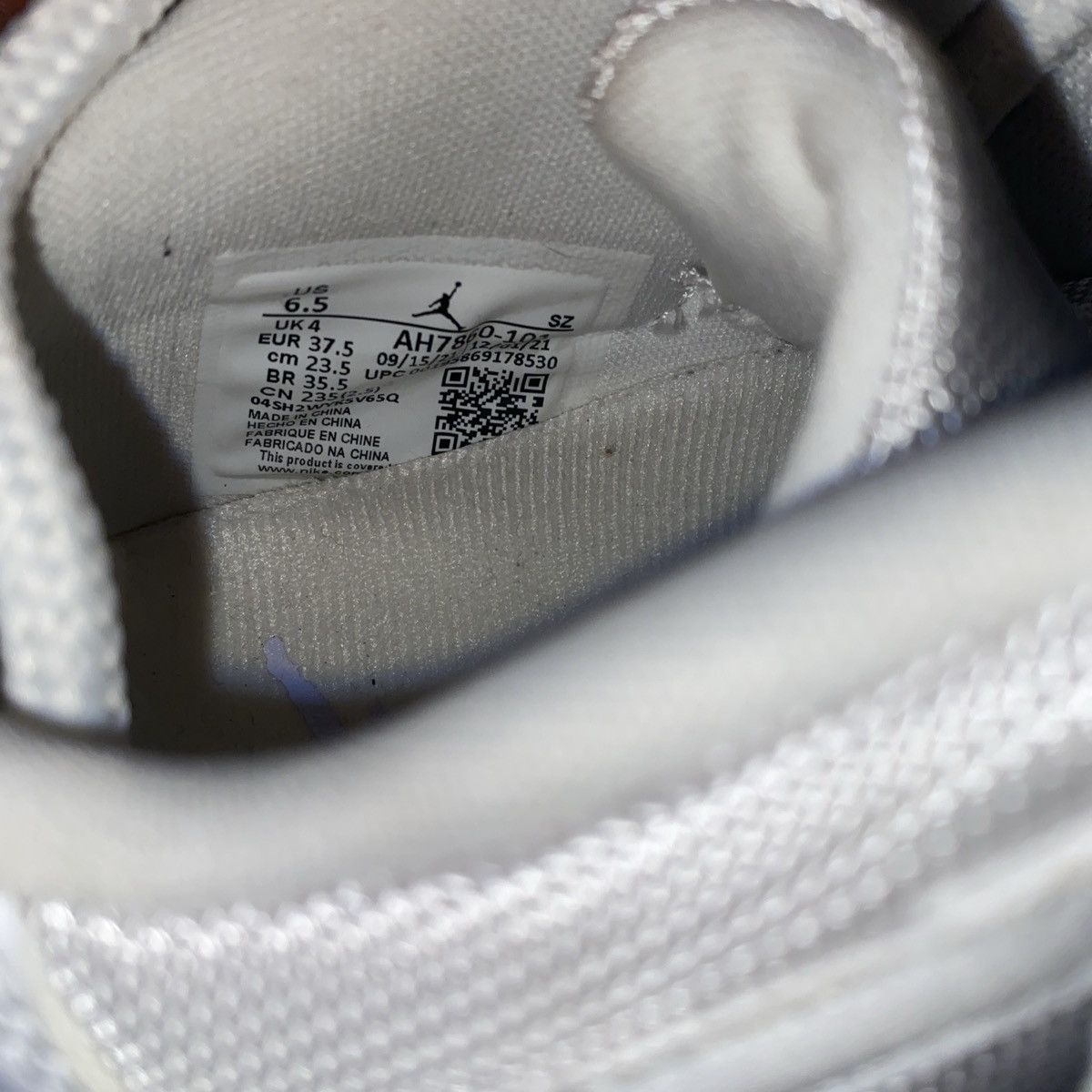 Jordan Brand × Nike Jordan 11 Size 6.5 Wmns Size US 6.5 / IT 36.5 - 8 Thumbnail
